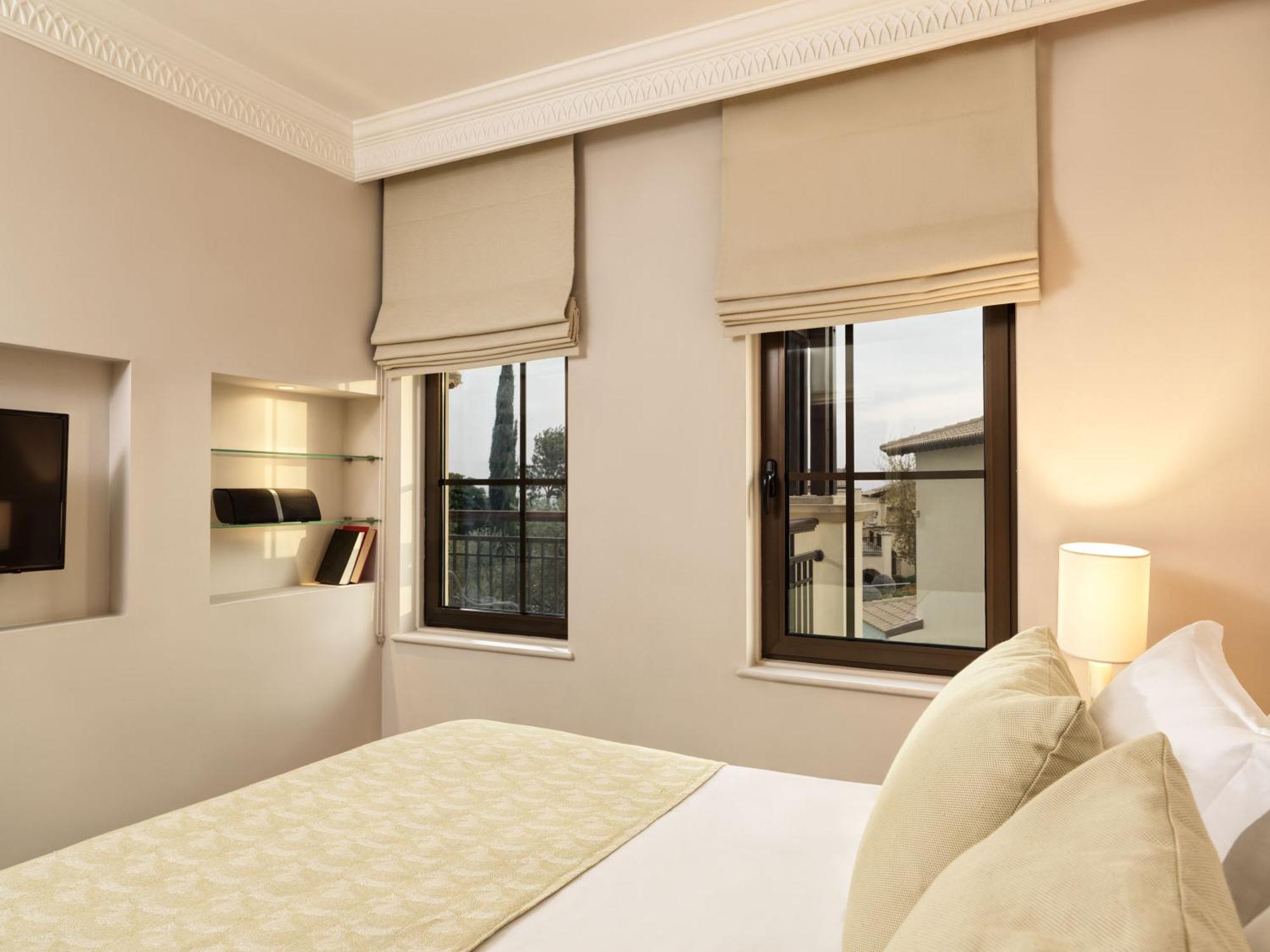 One Bedroom Suite Pool or Garden View,1551740920:JPEG