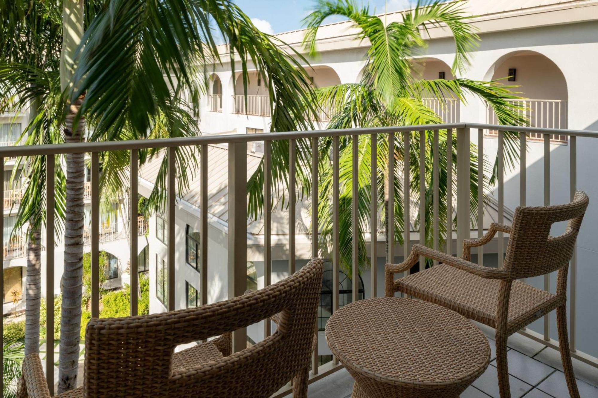 Double Room Courtyard View Balcony,1531187173:JPEG