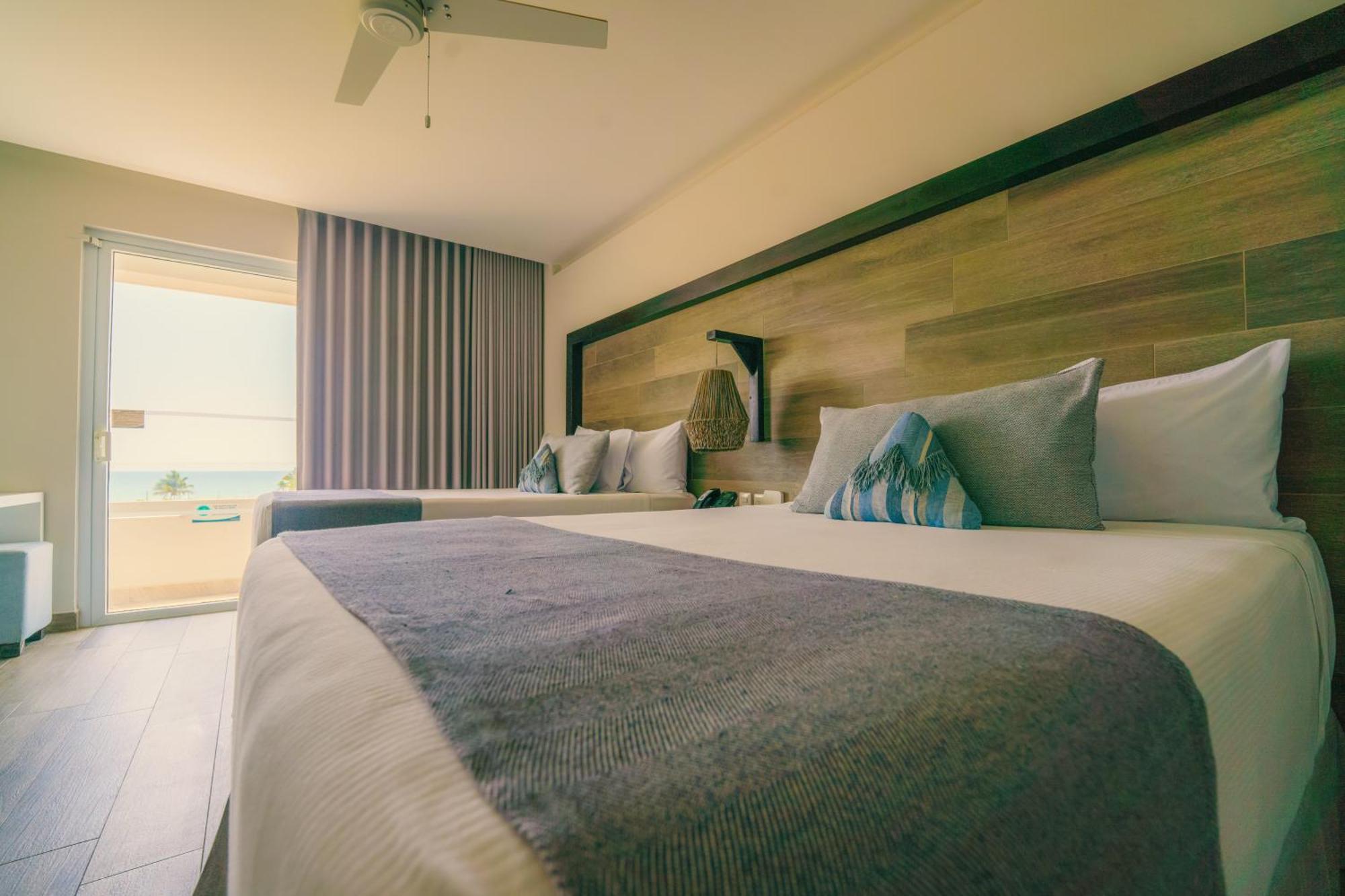 Standard Double Room,1581110111:JPEG