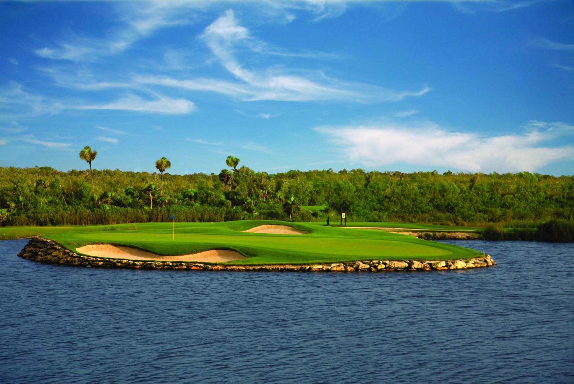Superior Two Bedroom Presidential Suite Golf Course Kids & Teens