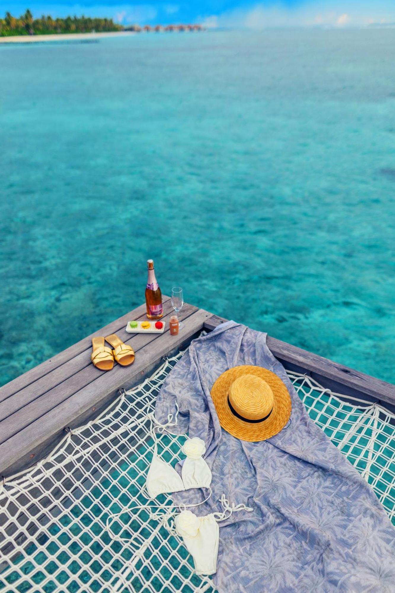 Sunset Water Villa private pool & access to VIP seaplane lounge on arrival $50 Spa credit