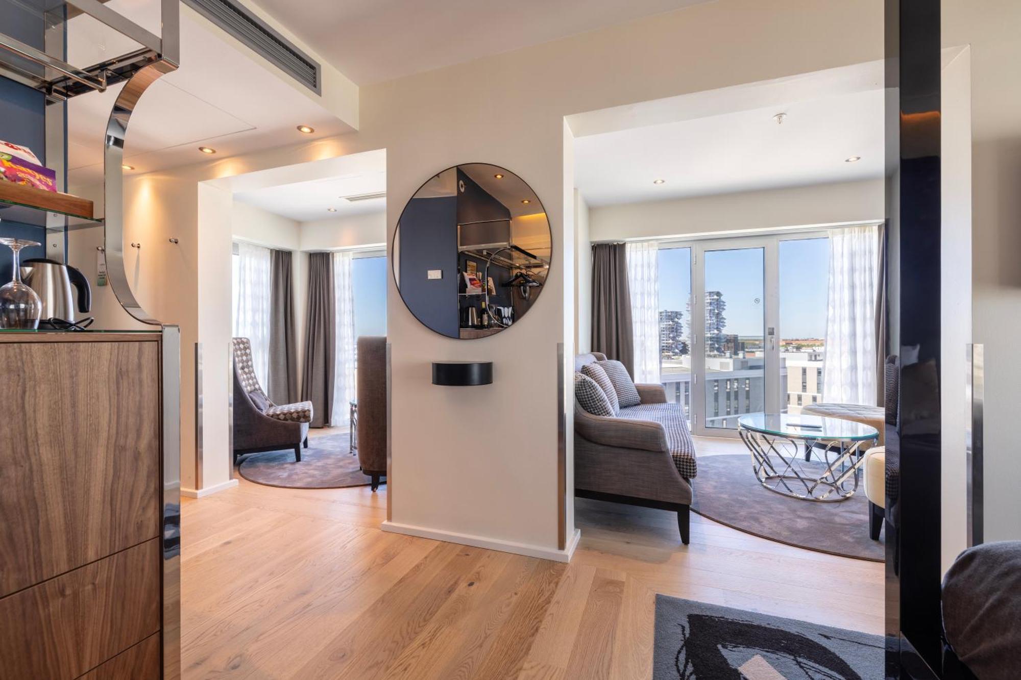 Premium Suite Lounge