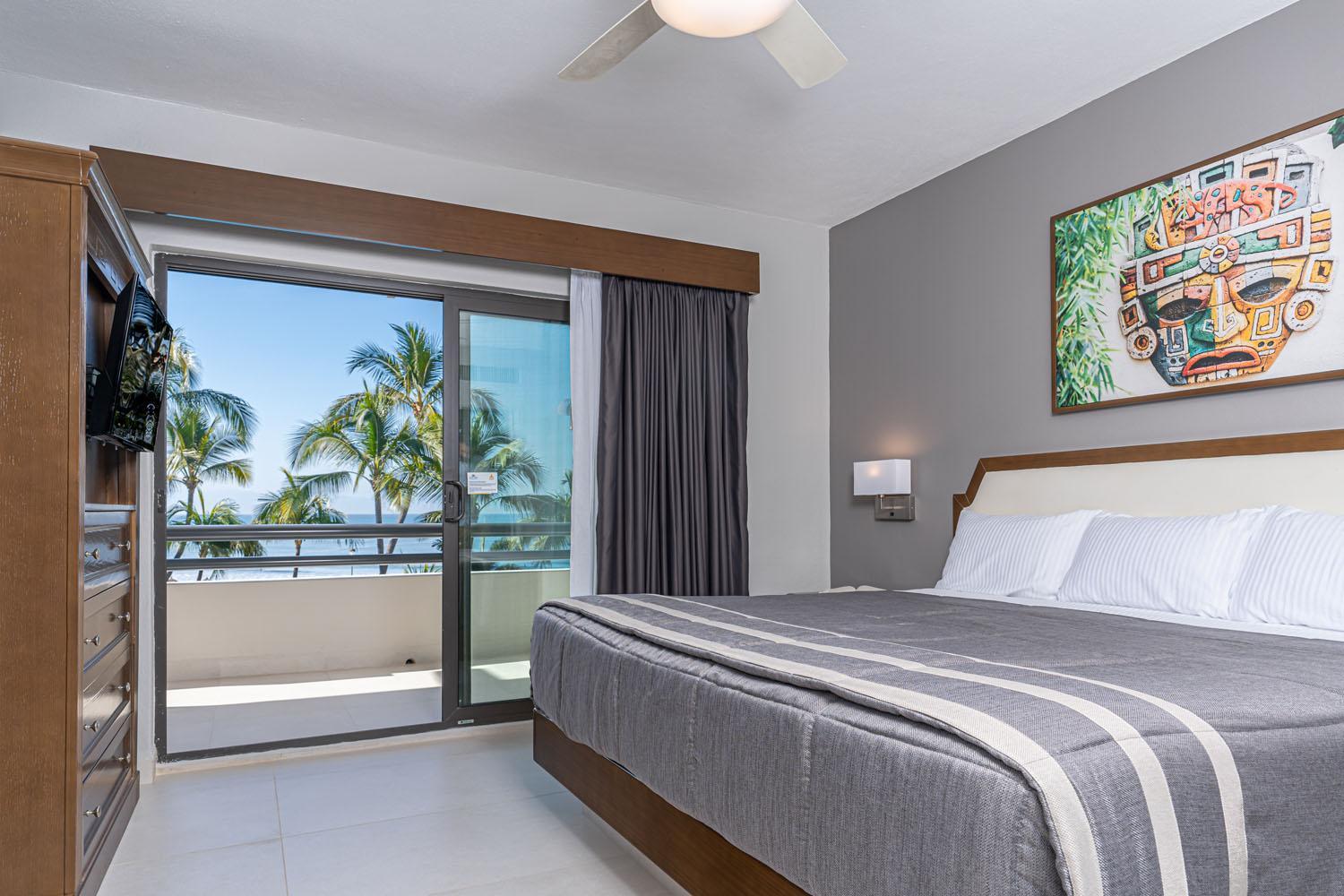 Superior One Bedroom Suite,1602961164:JPEG