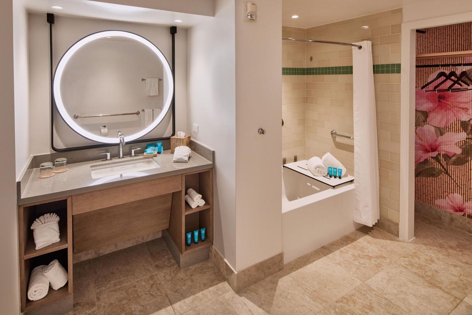 King Room with Sofa Bed and Ocean View,1697820468:JPEG