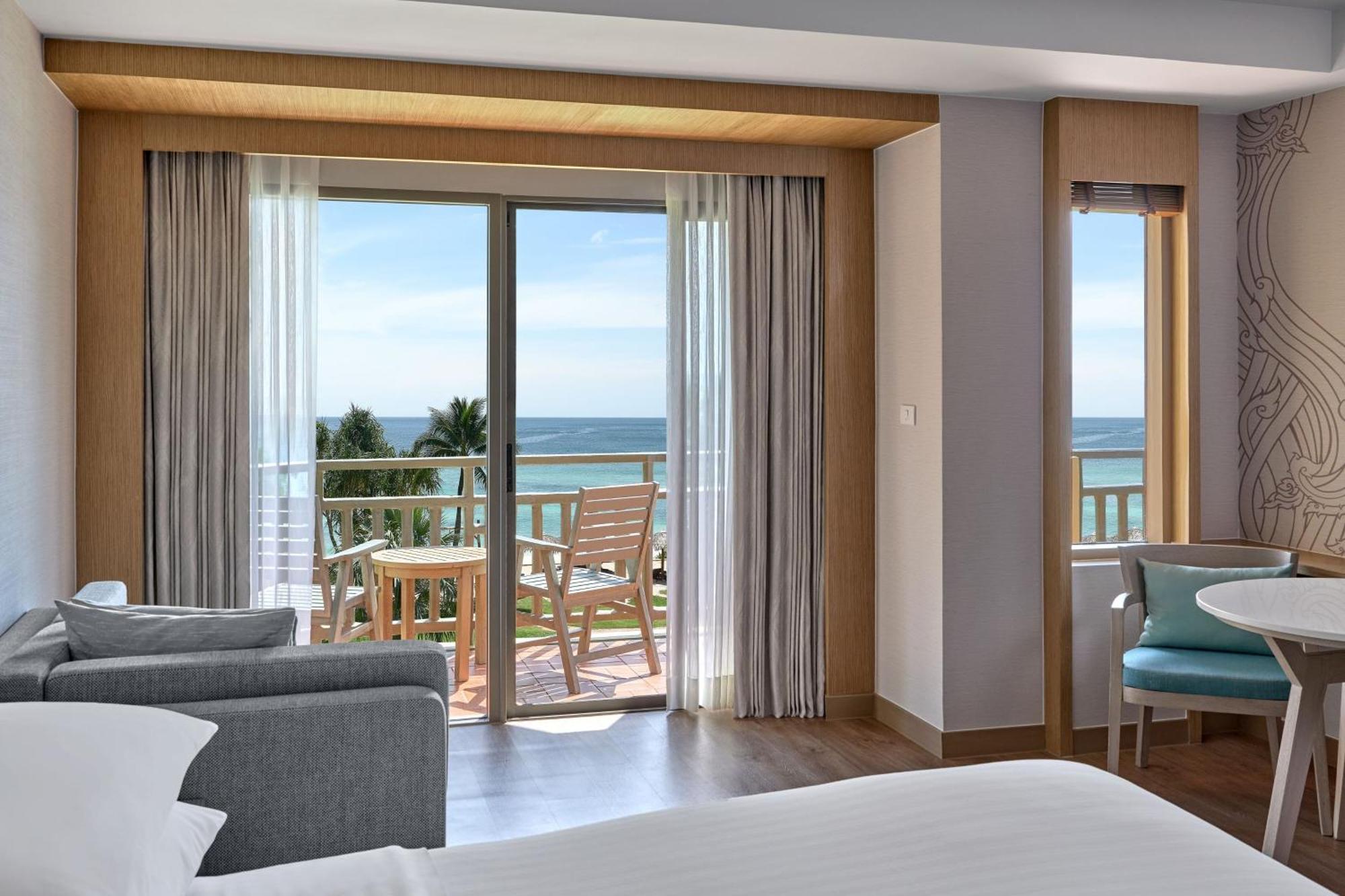 Larger Guest room 2 Doubles Ocean view