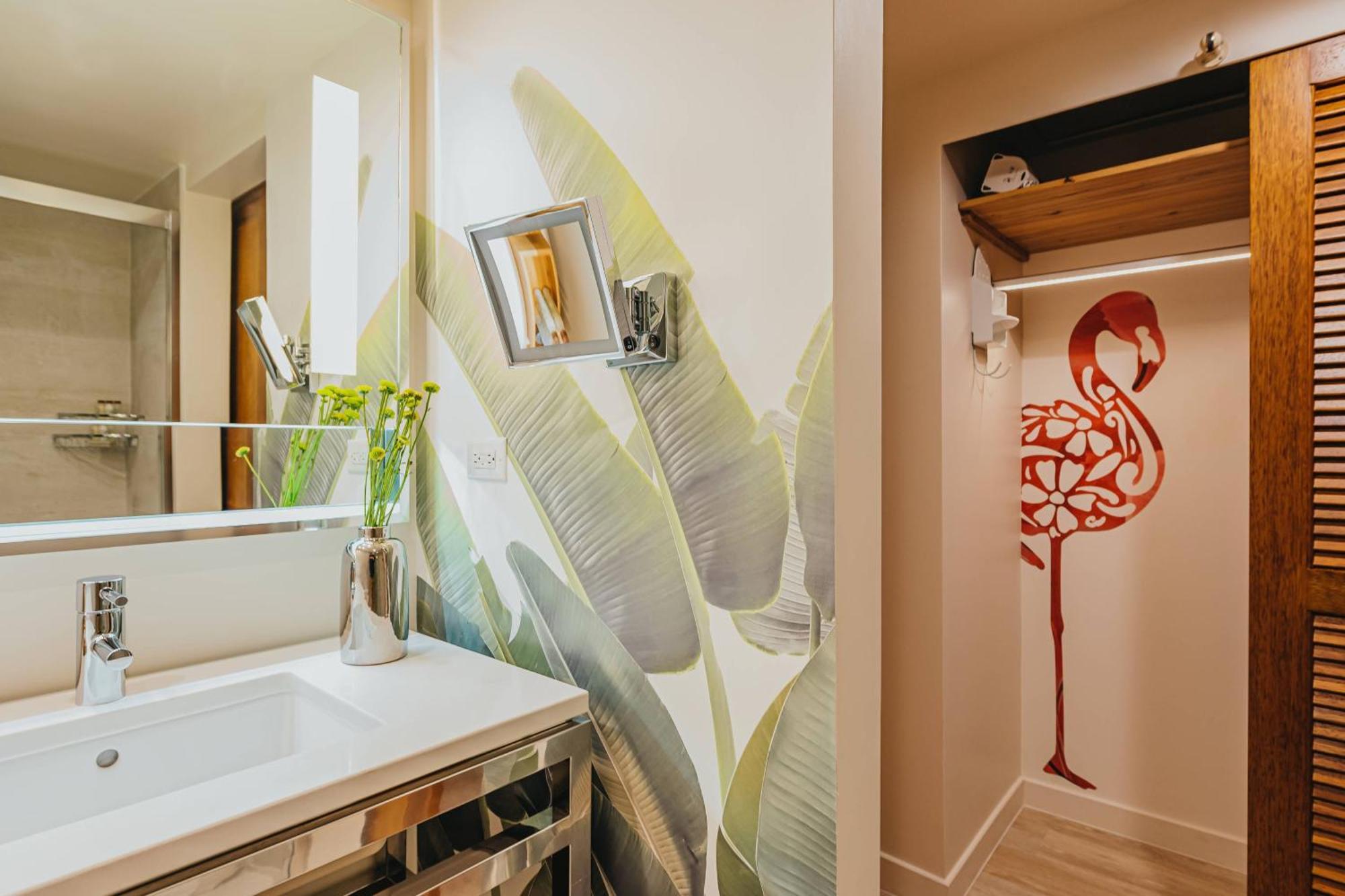 Island room with 2 Double Beds - Adults Only