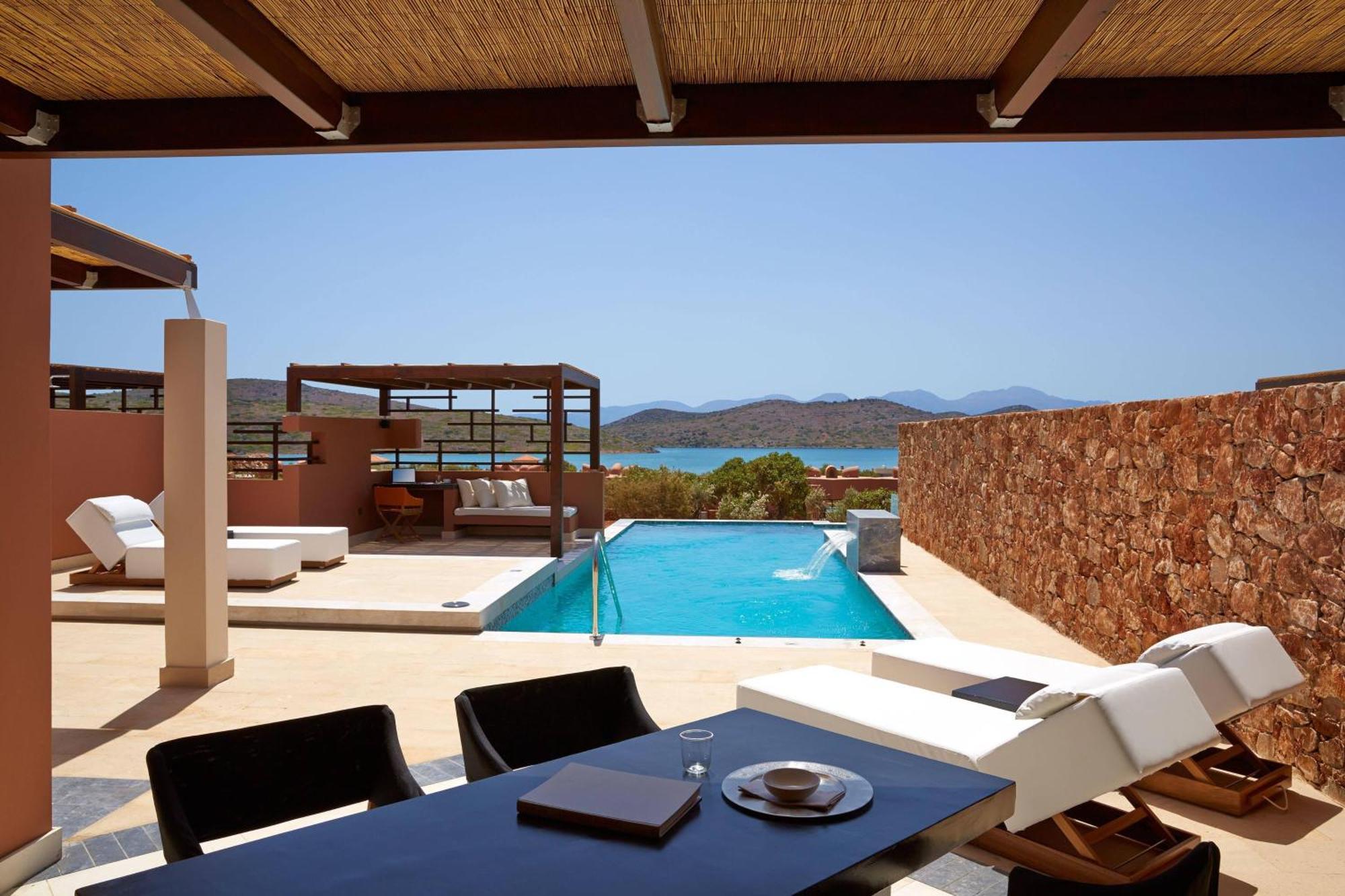 Luxury Two-Bedroom Residence with Private Pool and Balcony - Sea View