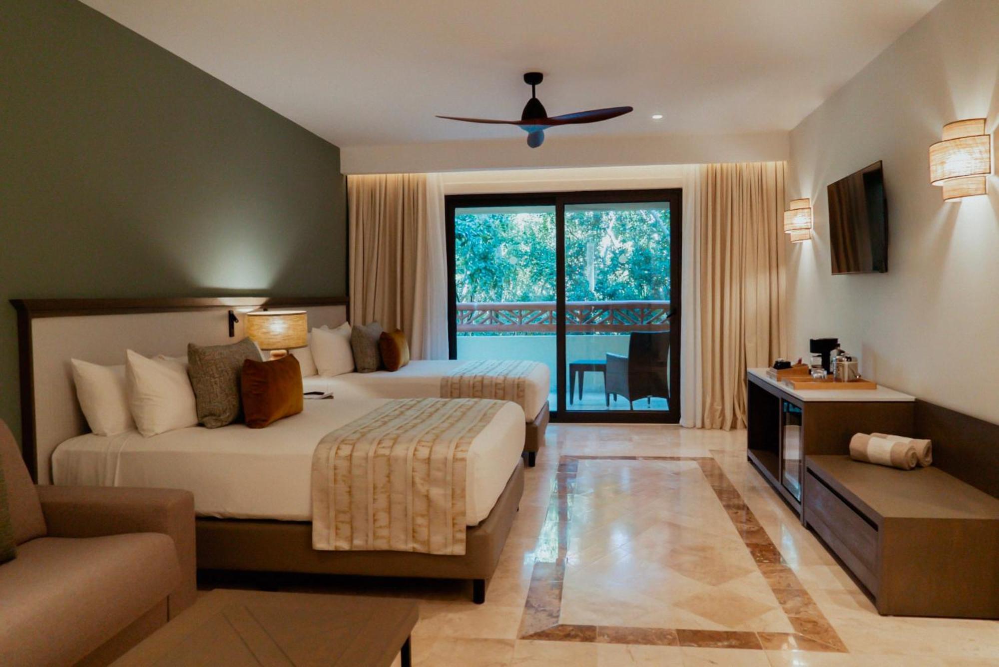 Junior Suite,1644403706:JPEG