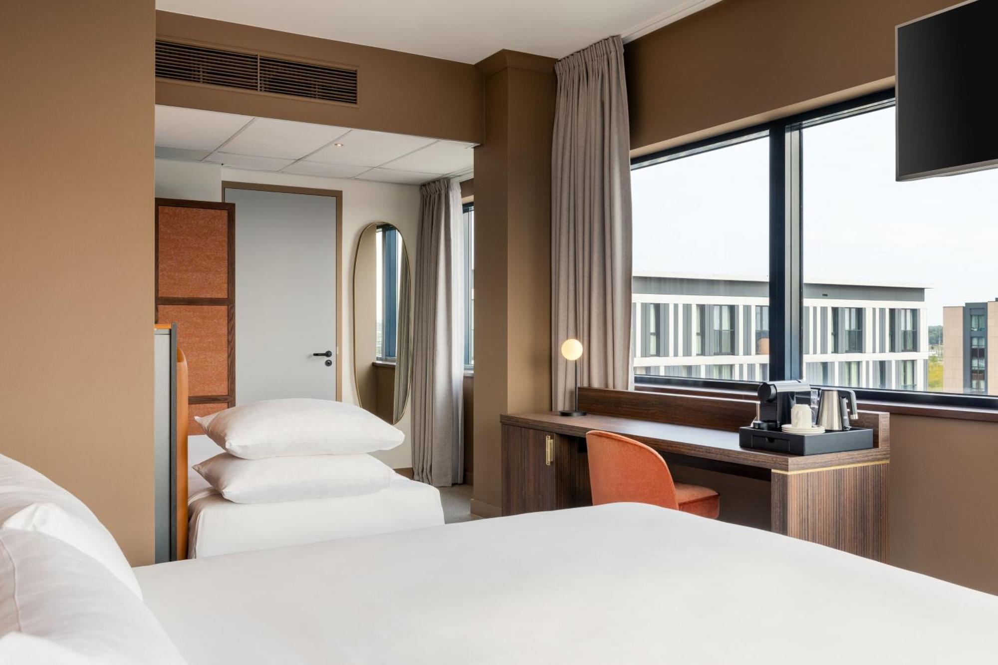 Triple Room One King One Single Bed