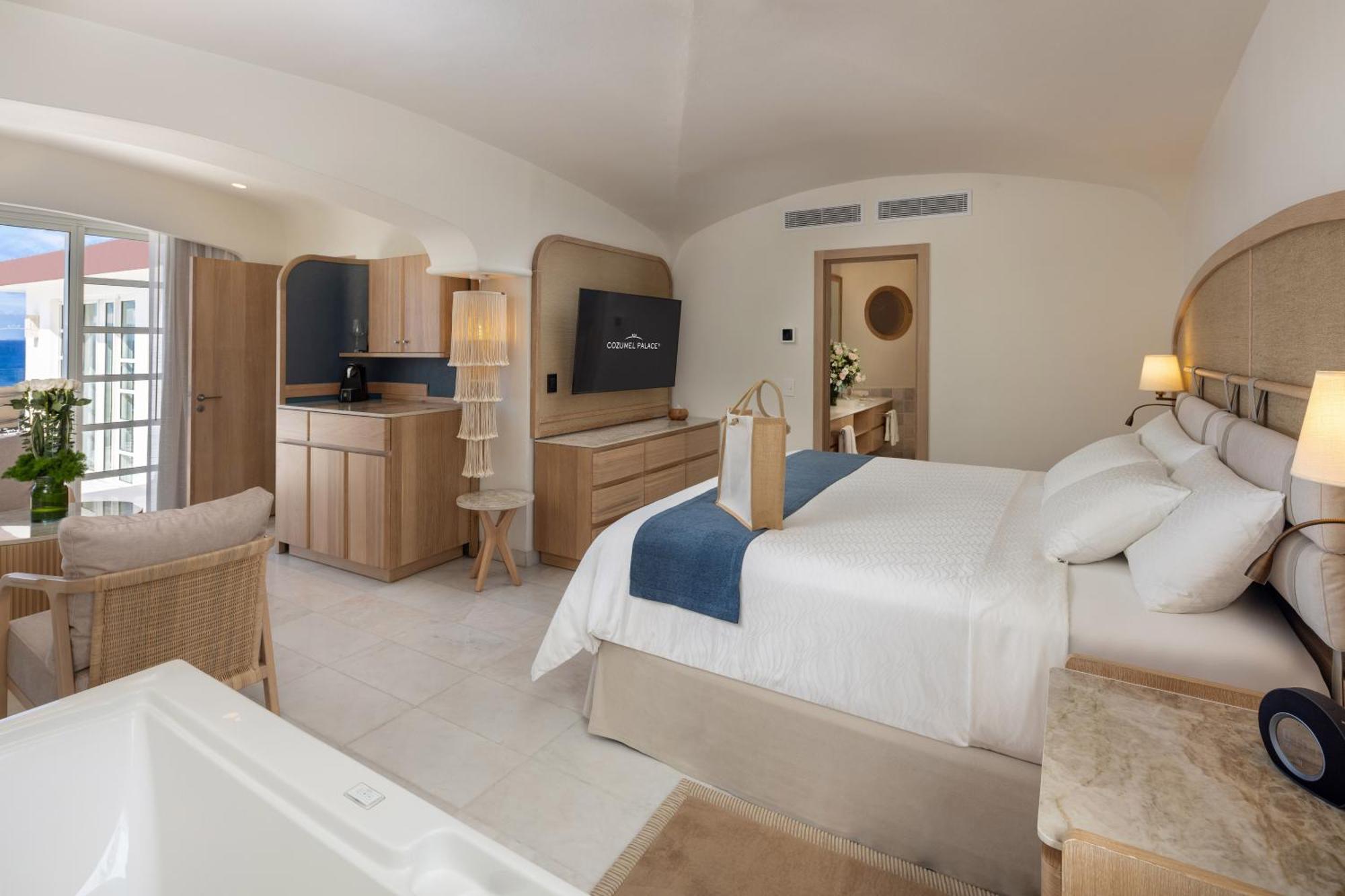 Two Bedroom Presidential Suite Ocean View Kids & Teens