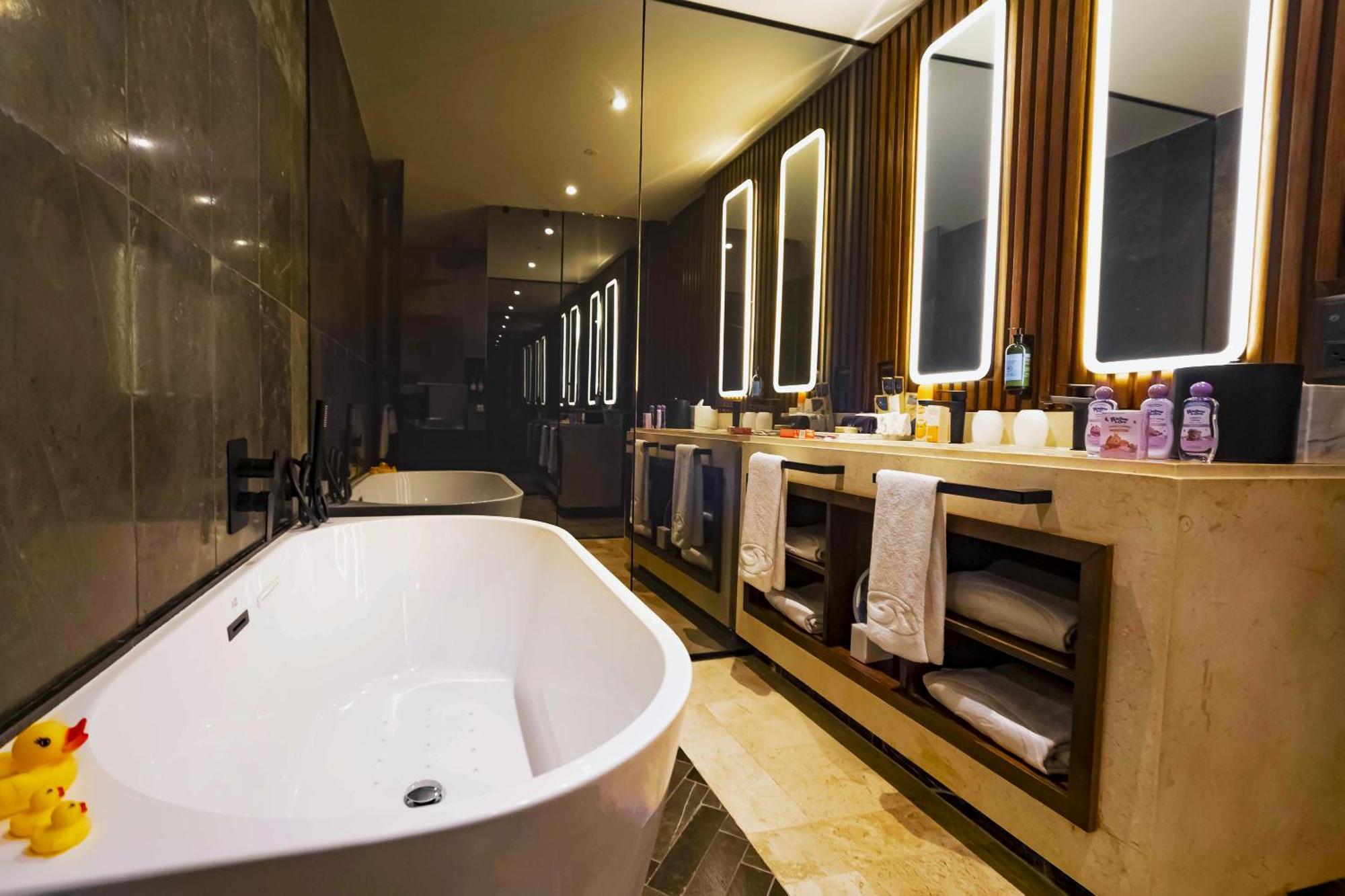 Family Selection Junior Suite Rooftop Private Pool