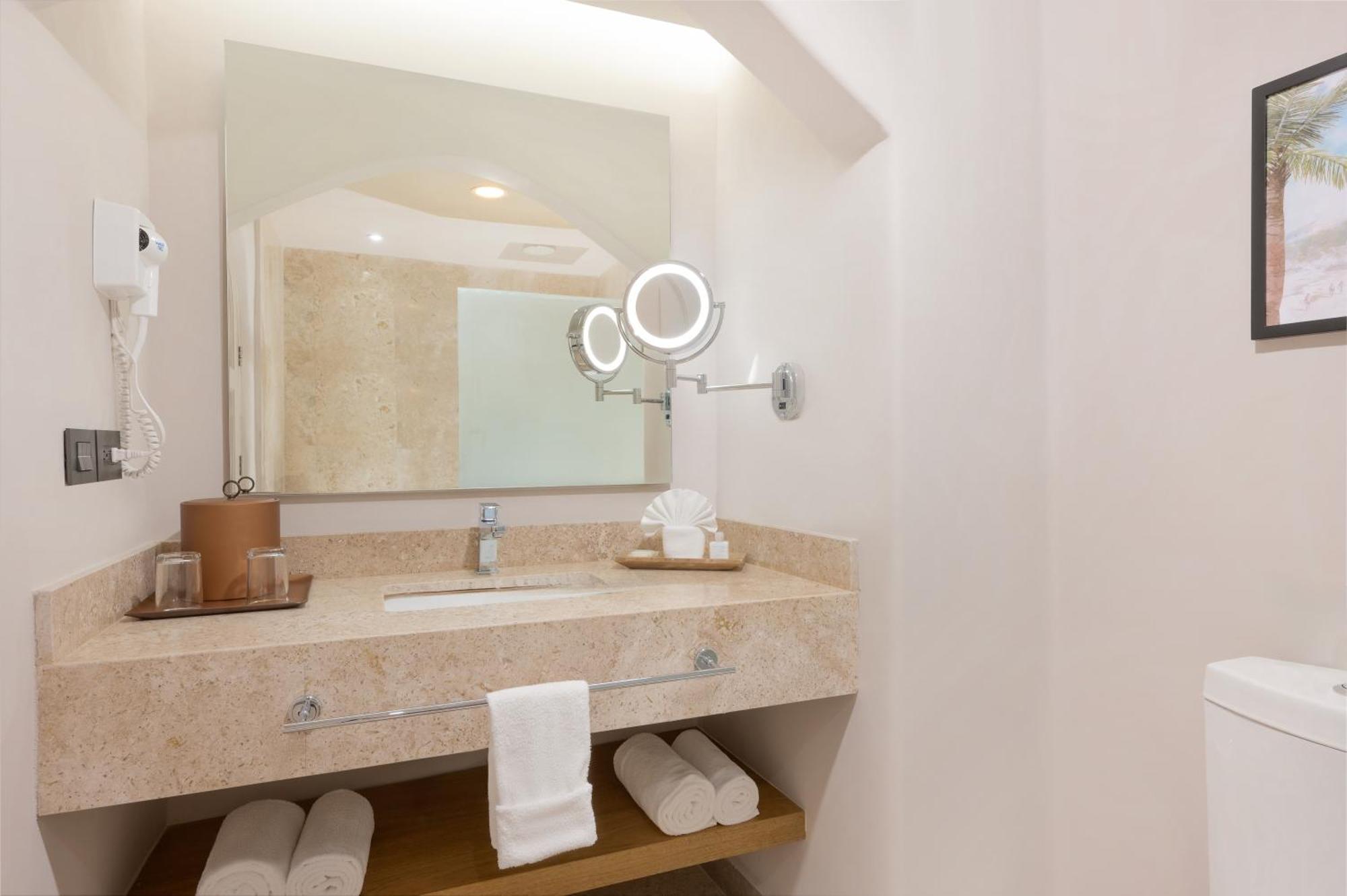 Beachfront Room with plunge pool,1652753788:JPEG