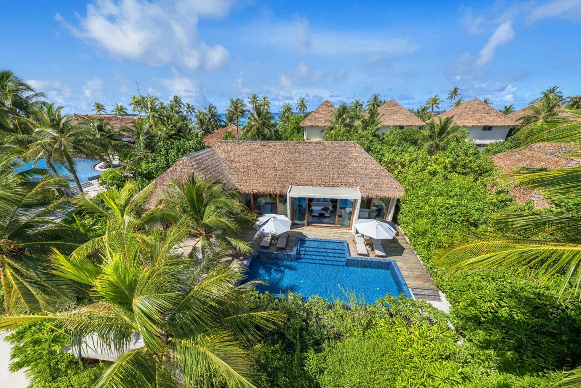 Three Bedroom Sunset Beach Villa private pool & access to VIP seaplane lounge on arrival $50 Spa credit & kids &