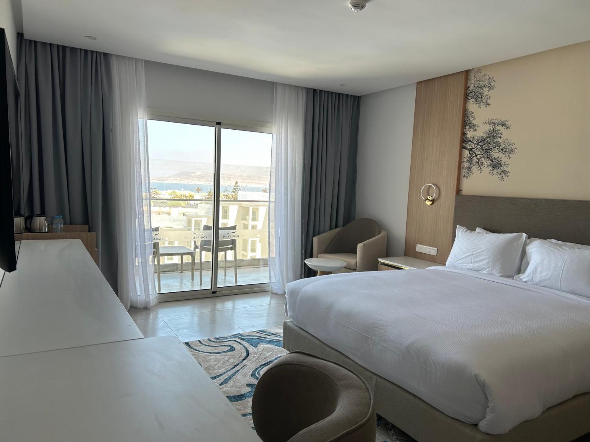 Deluxe Double or Twin Room with Ocean View