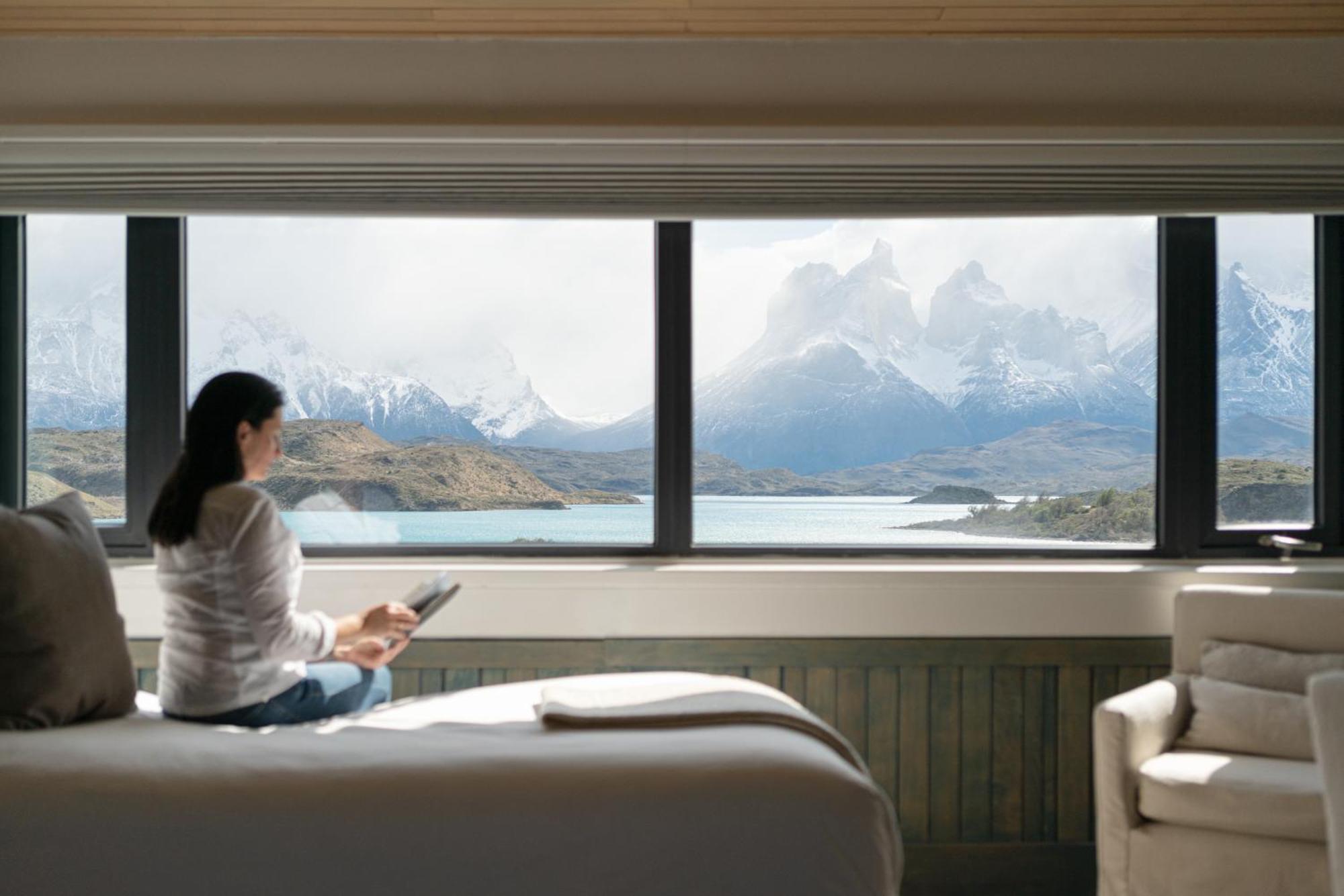Superior Double or Twin Room Mountain View