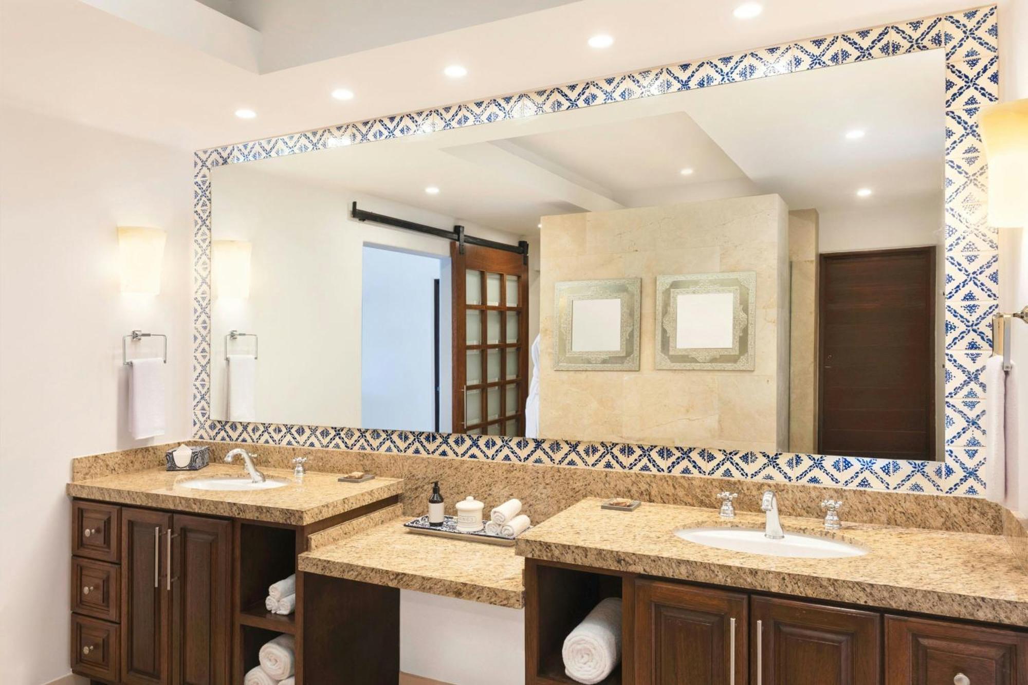 Adult Only King Room Partial Ocean View Balcony
