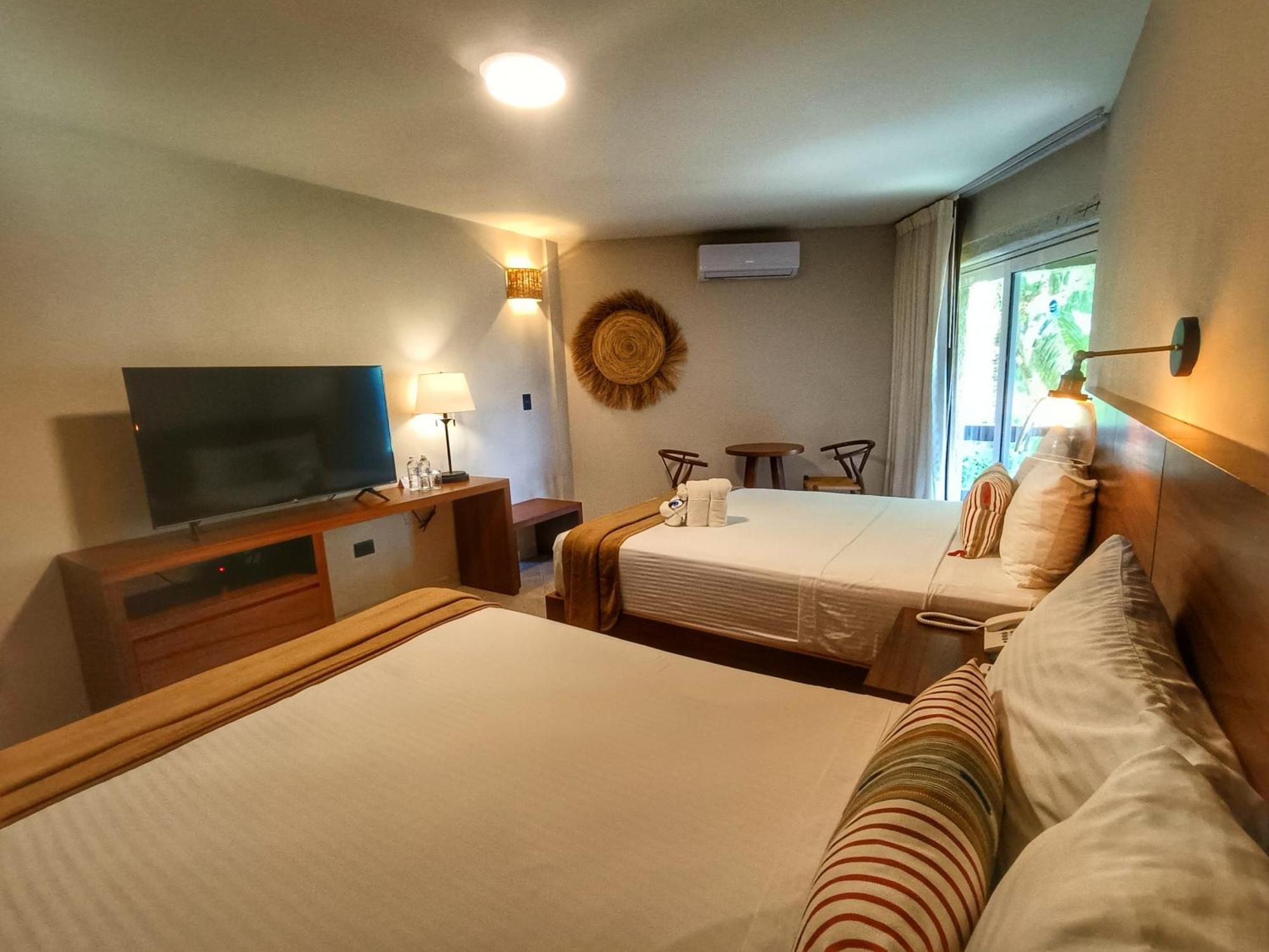 Superior Double or Twin Room Garden View