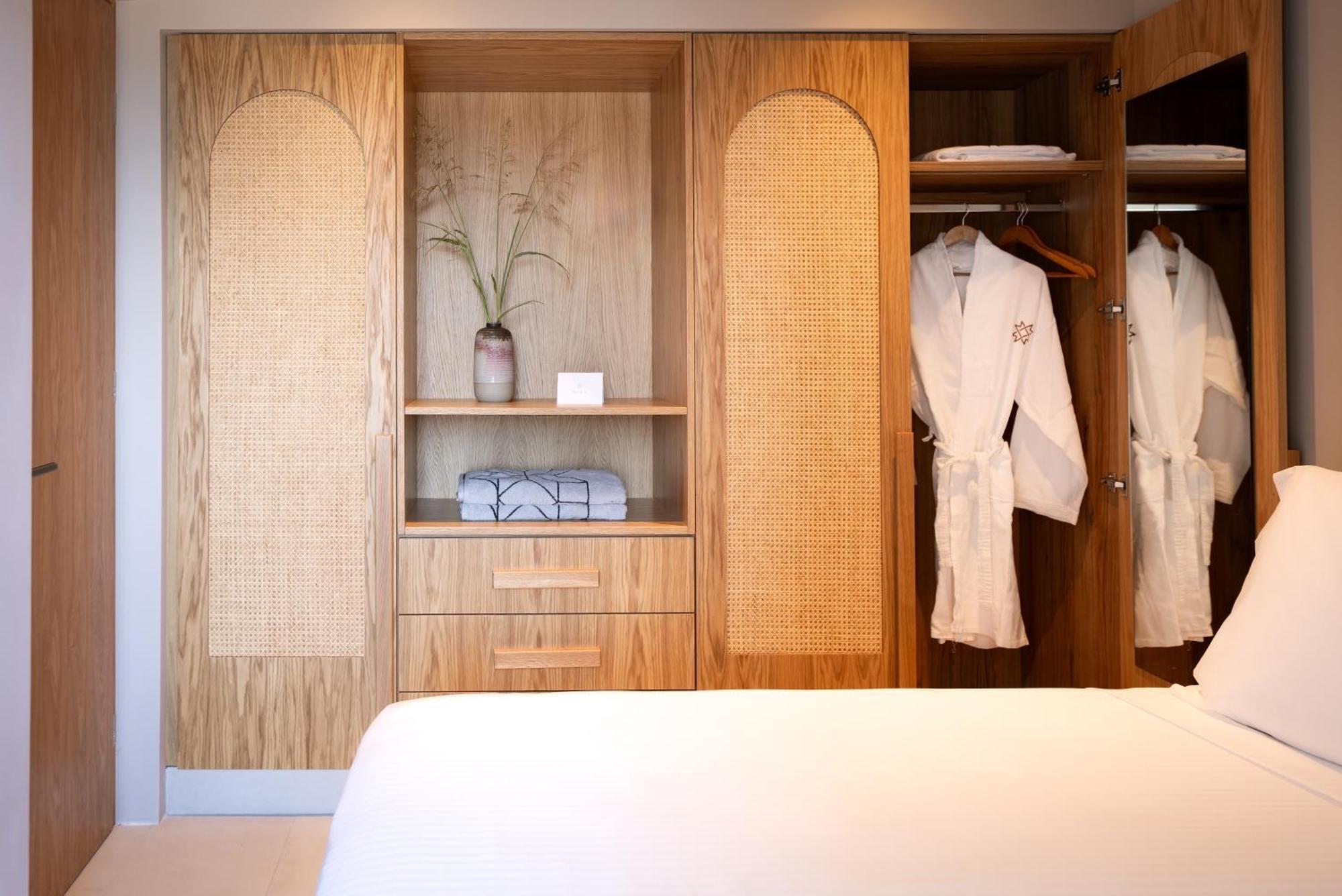 Suite with Private Pool