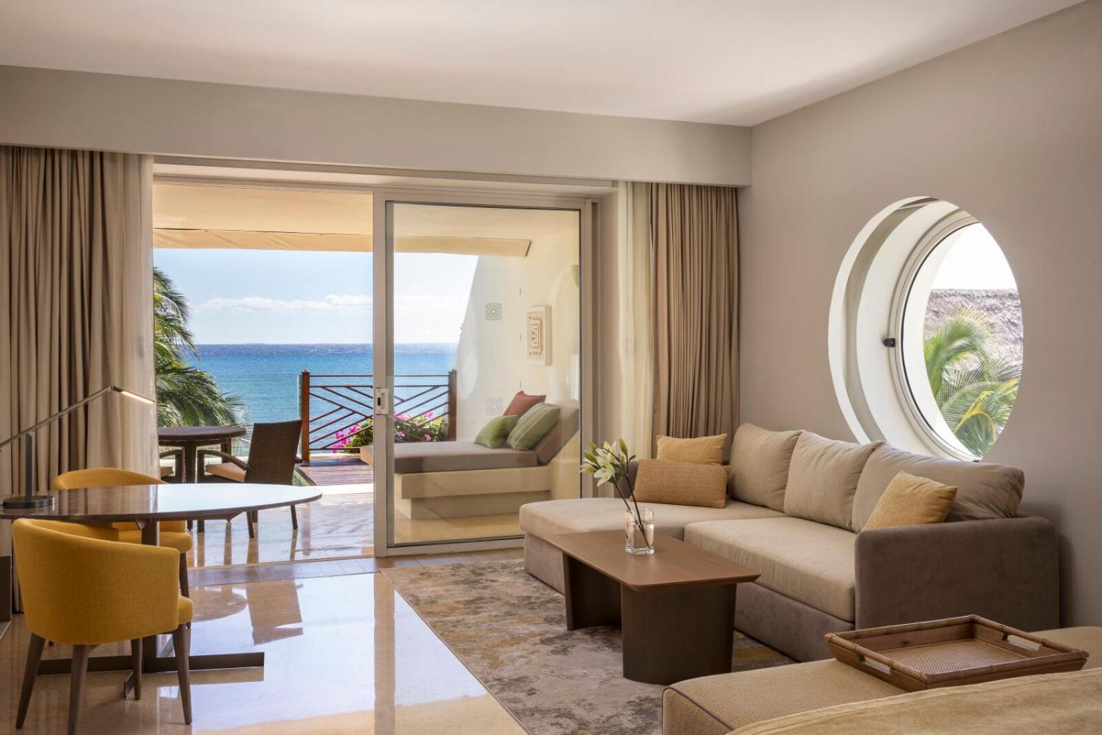 Ambassador Pool Suite Ocean View,1706815815:JPEG