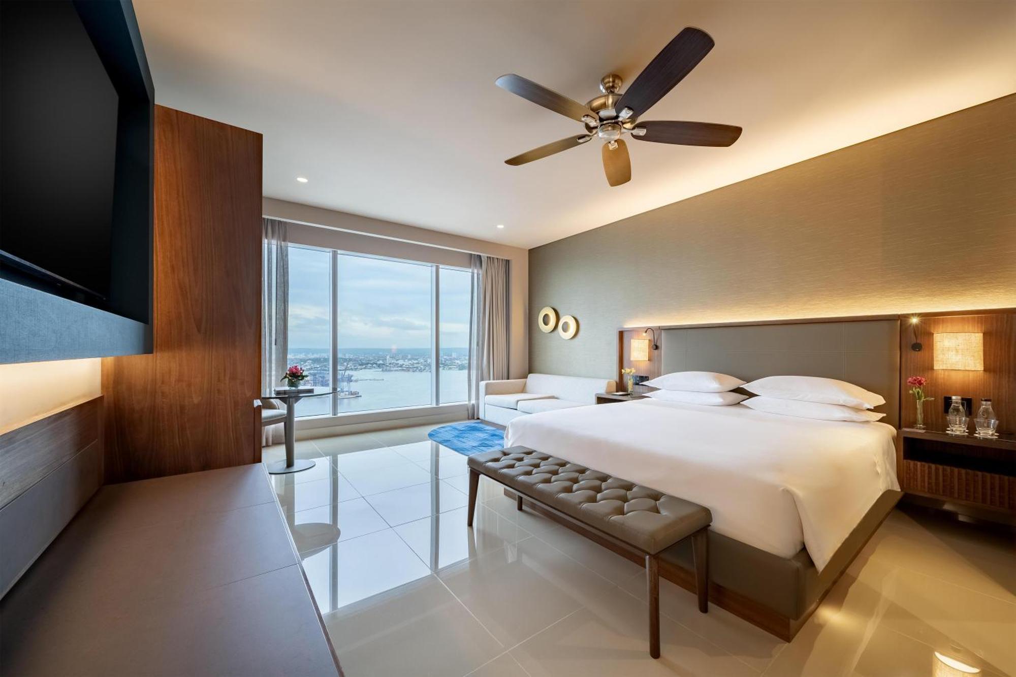 King Room Bay View Club Access