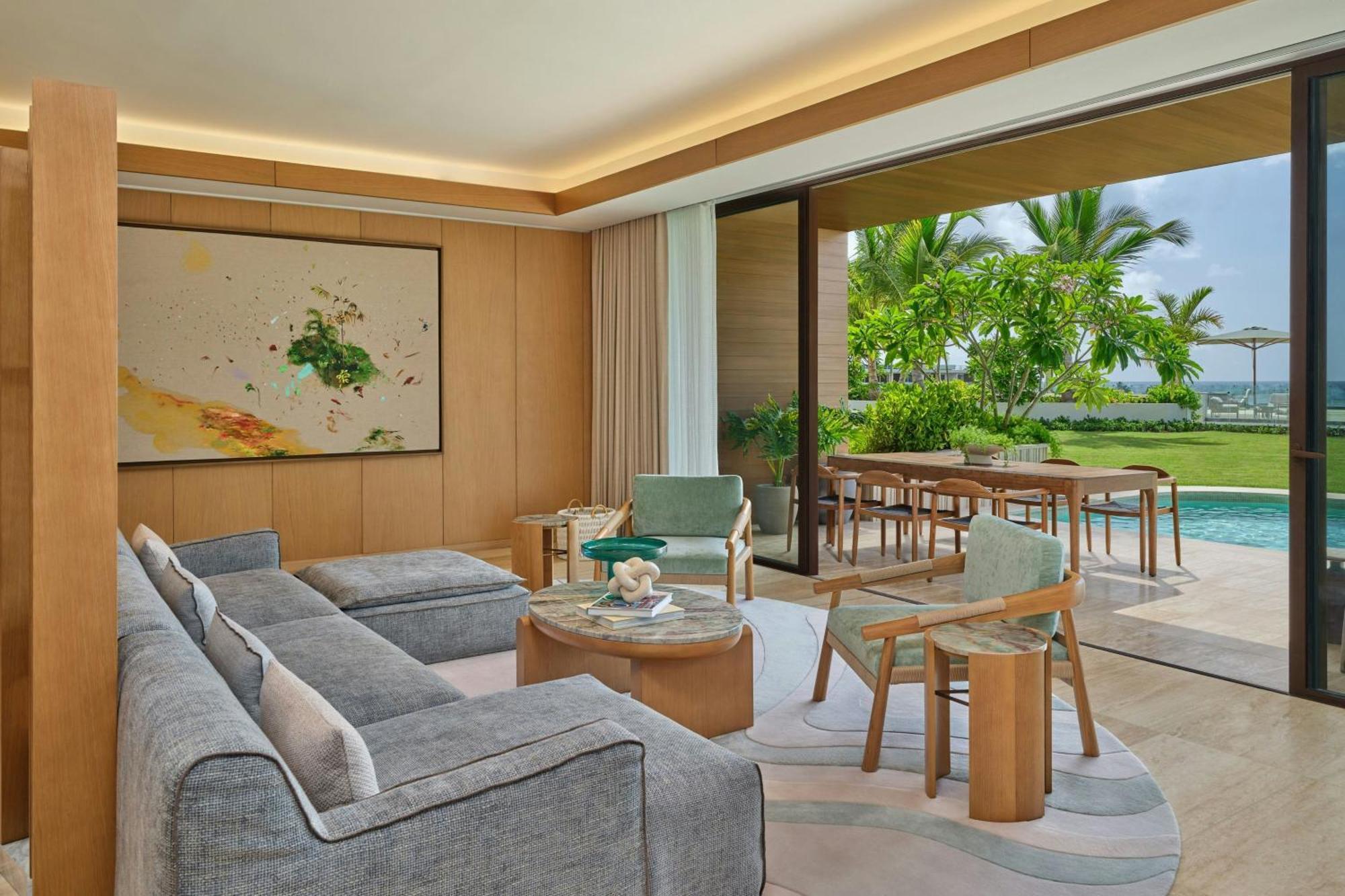 One-Bedroom King Suite Private Pool