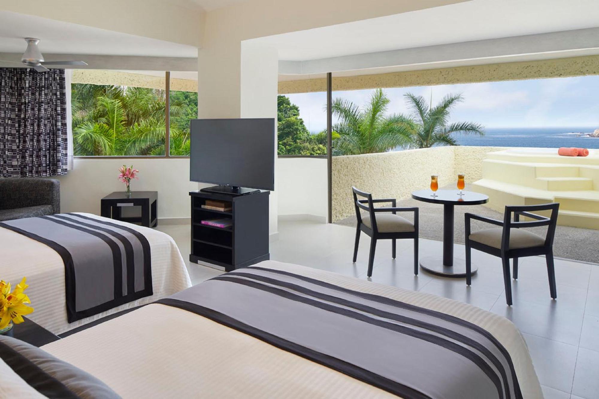 Preferred Club Junior Suite Hot Tub