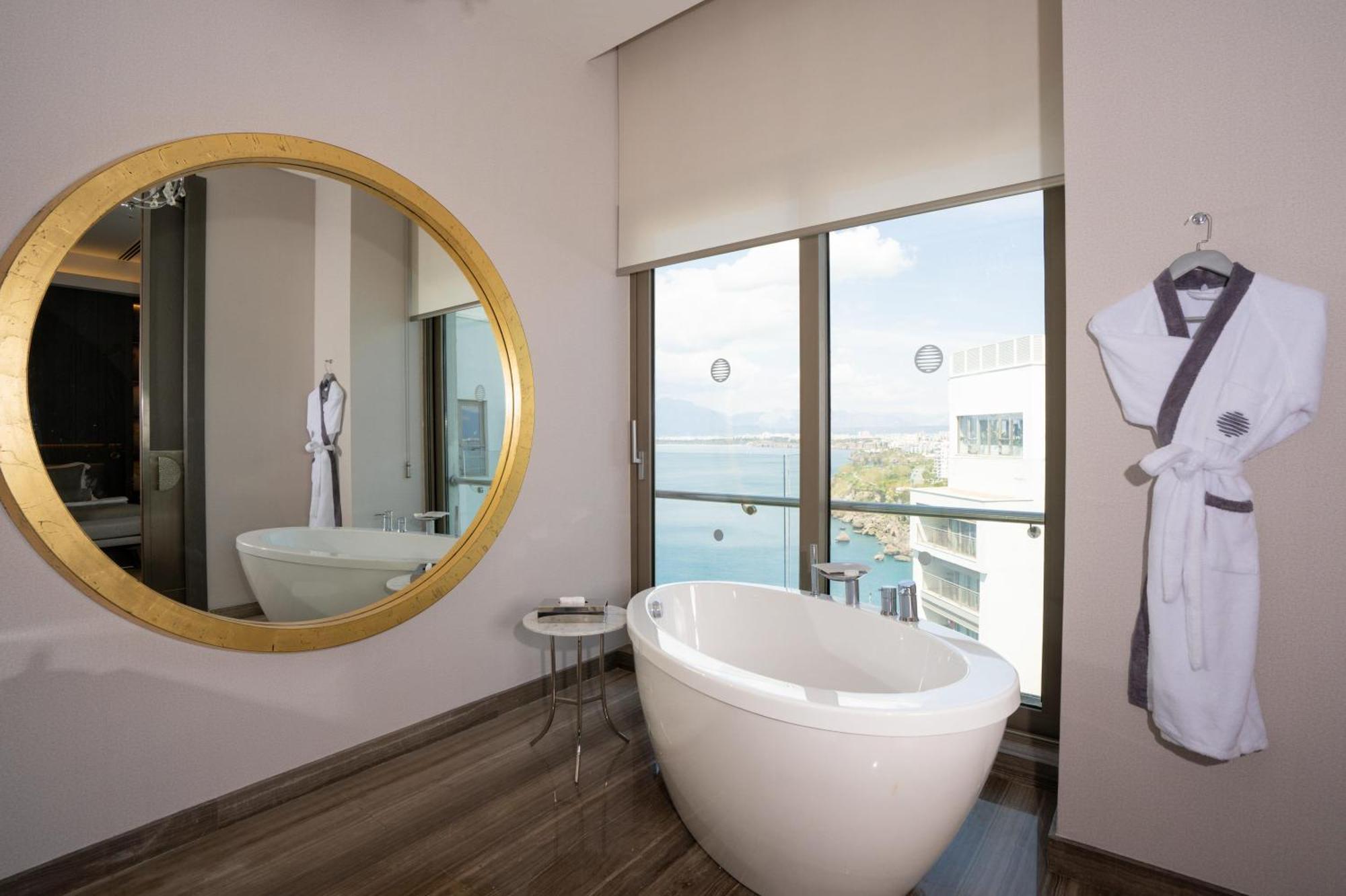 Panorama Suite