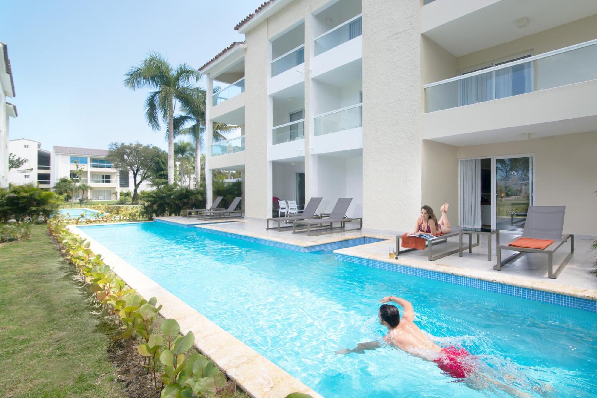 Swim out Room 18