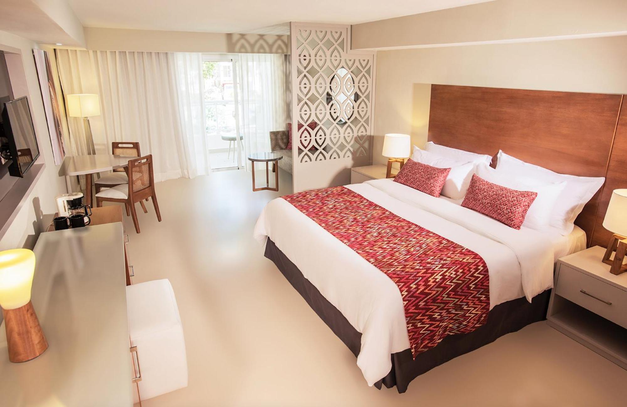 Adults only Jr Suite 18