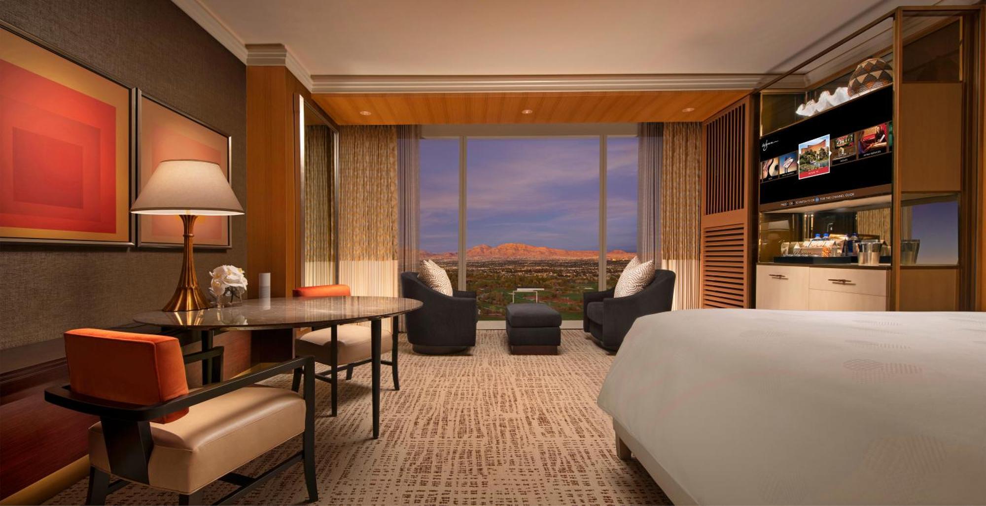 Wynn Panoramic View King Enjoy Daily Brunch Two at the Buffet