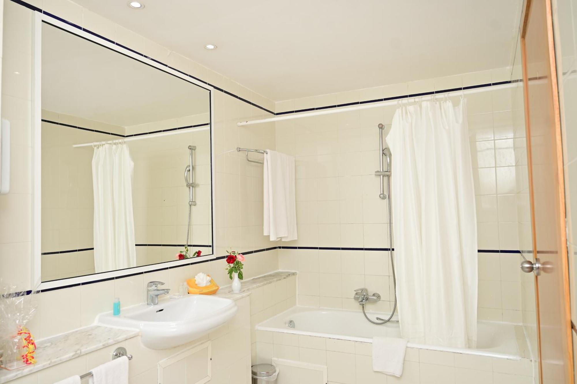 Triple Room Sea View