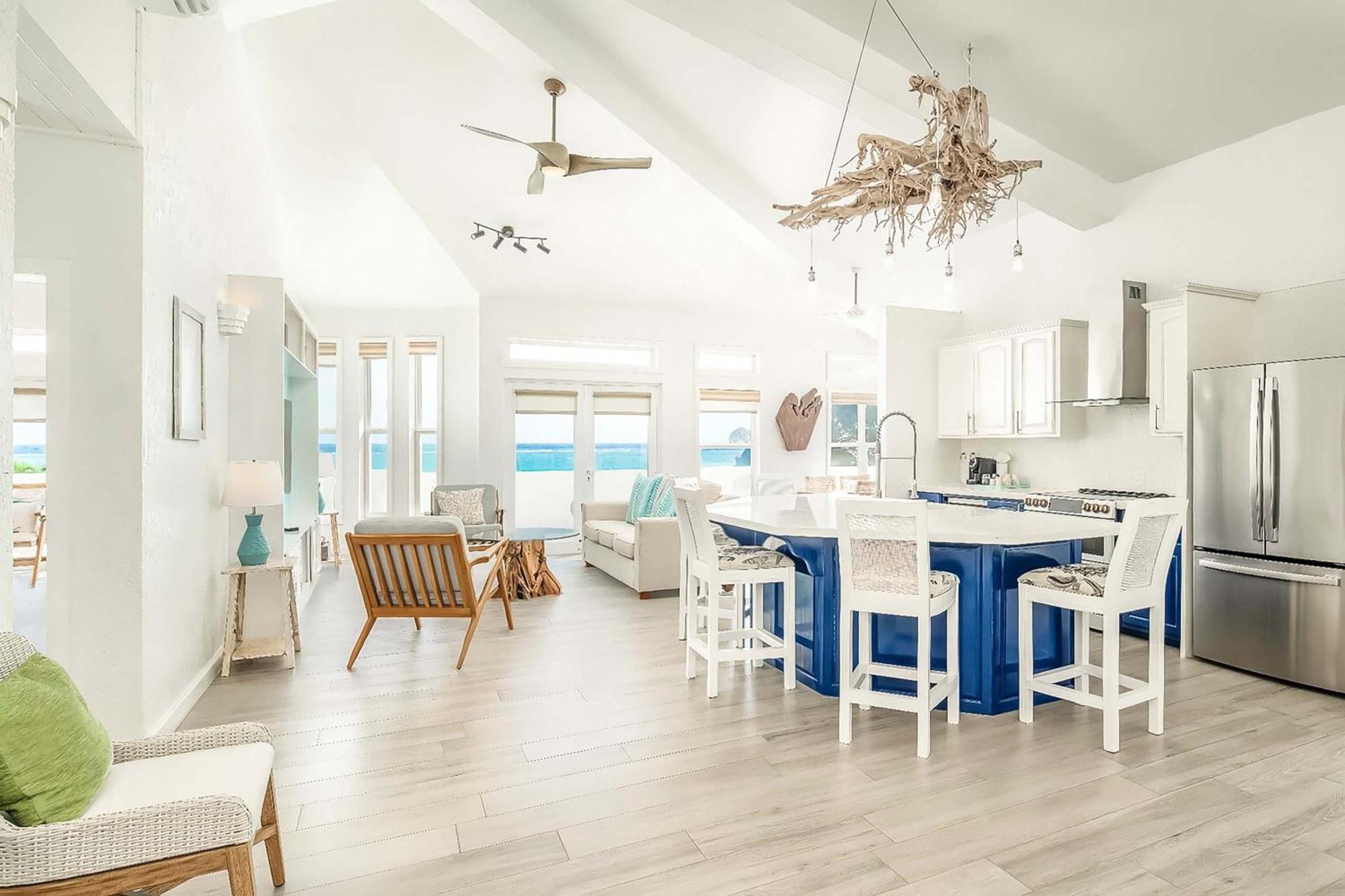 3 Bedroom Oceanfront Penthouse