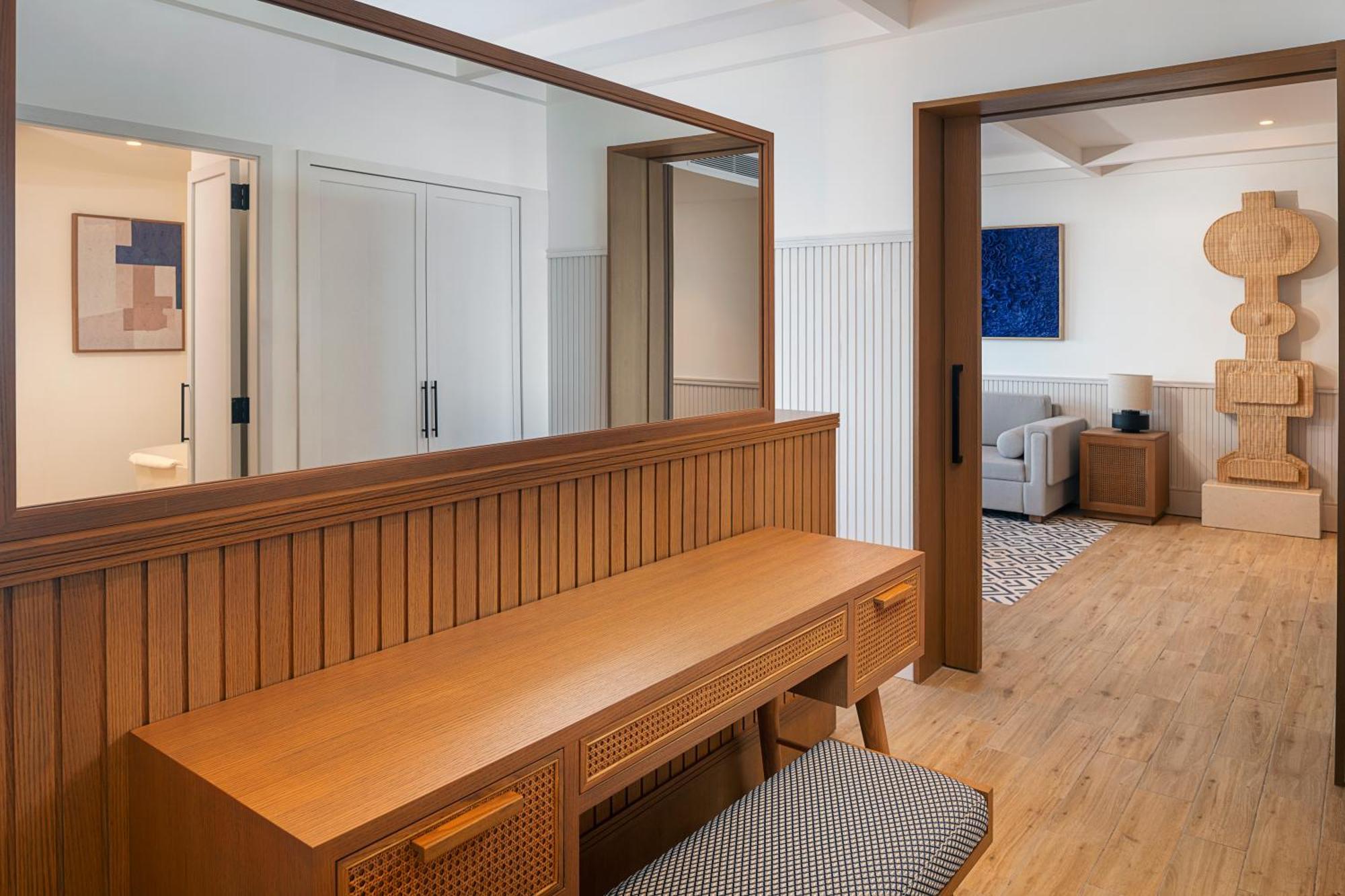 Privilege Master Suite Ocean Front