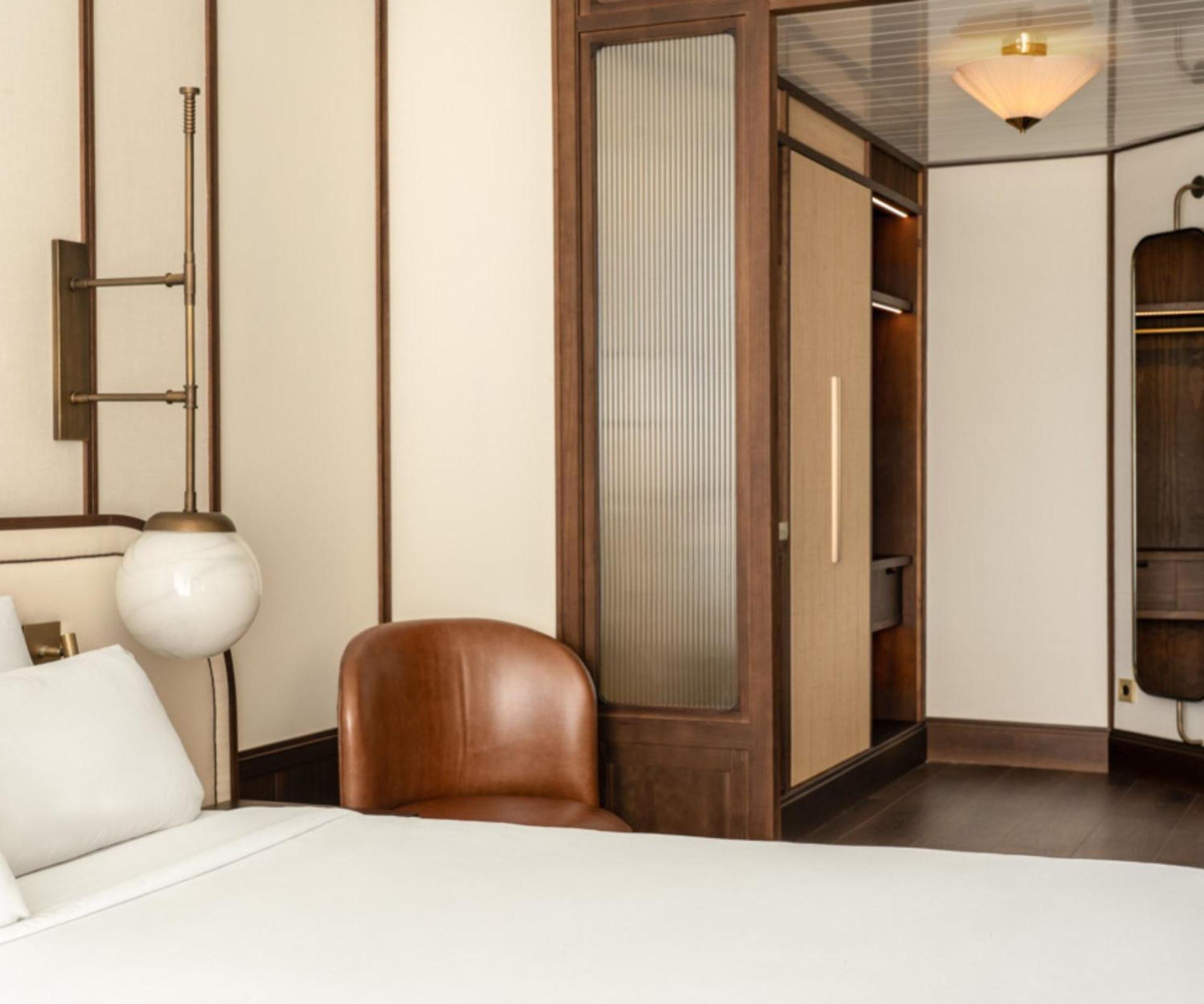 Deluxe Double Room,1742852443:JPEG