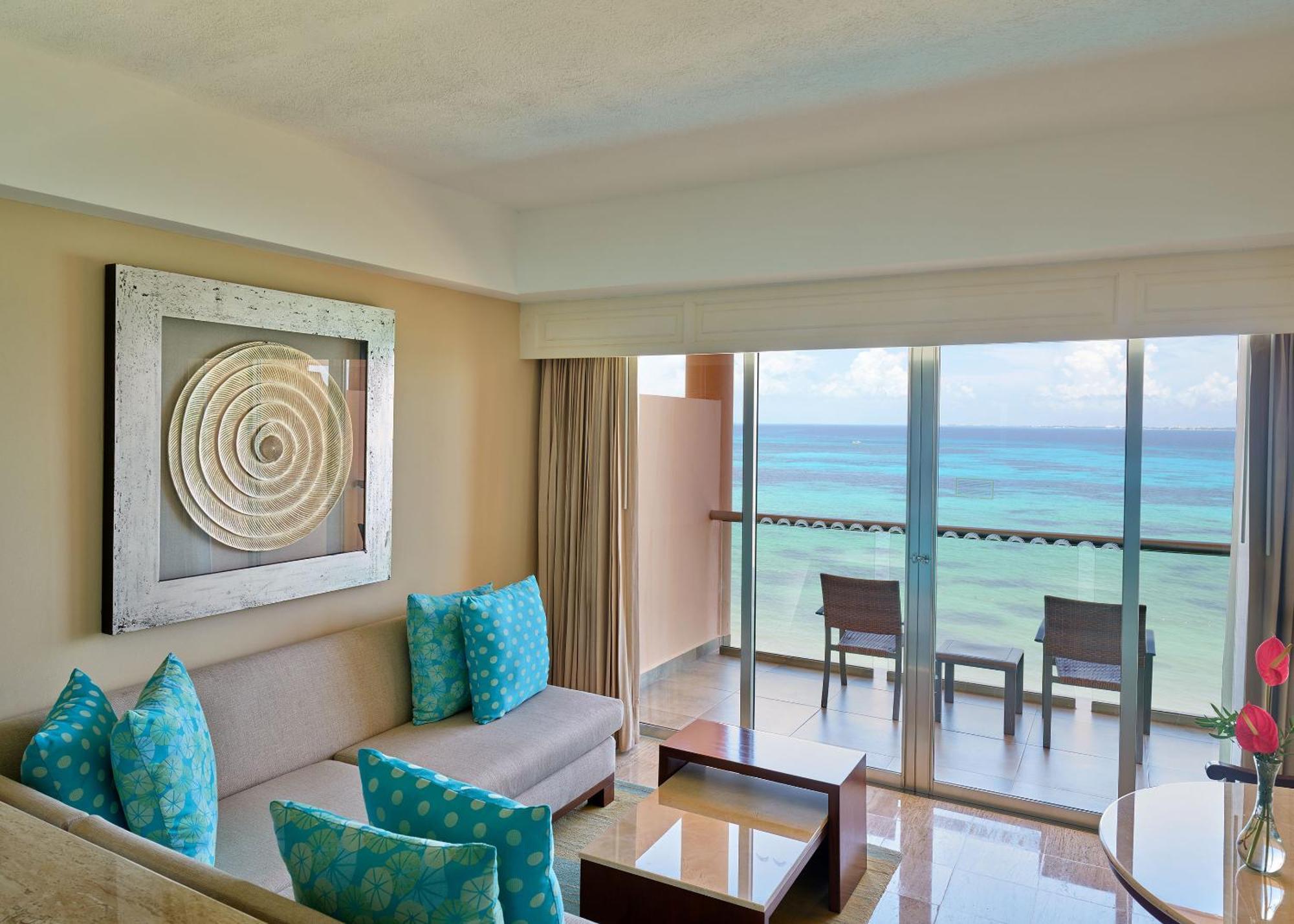 Ocean Front Suite