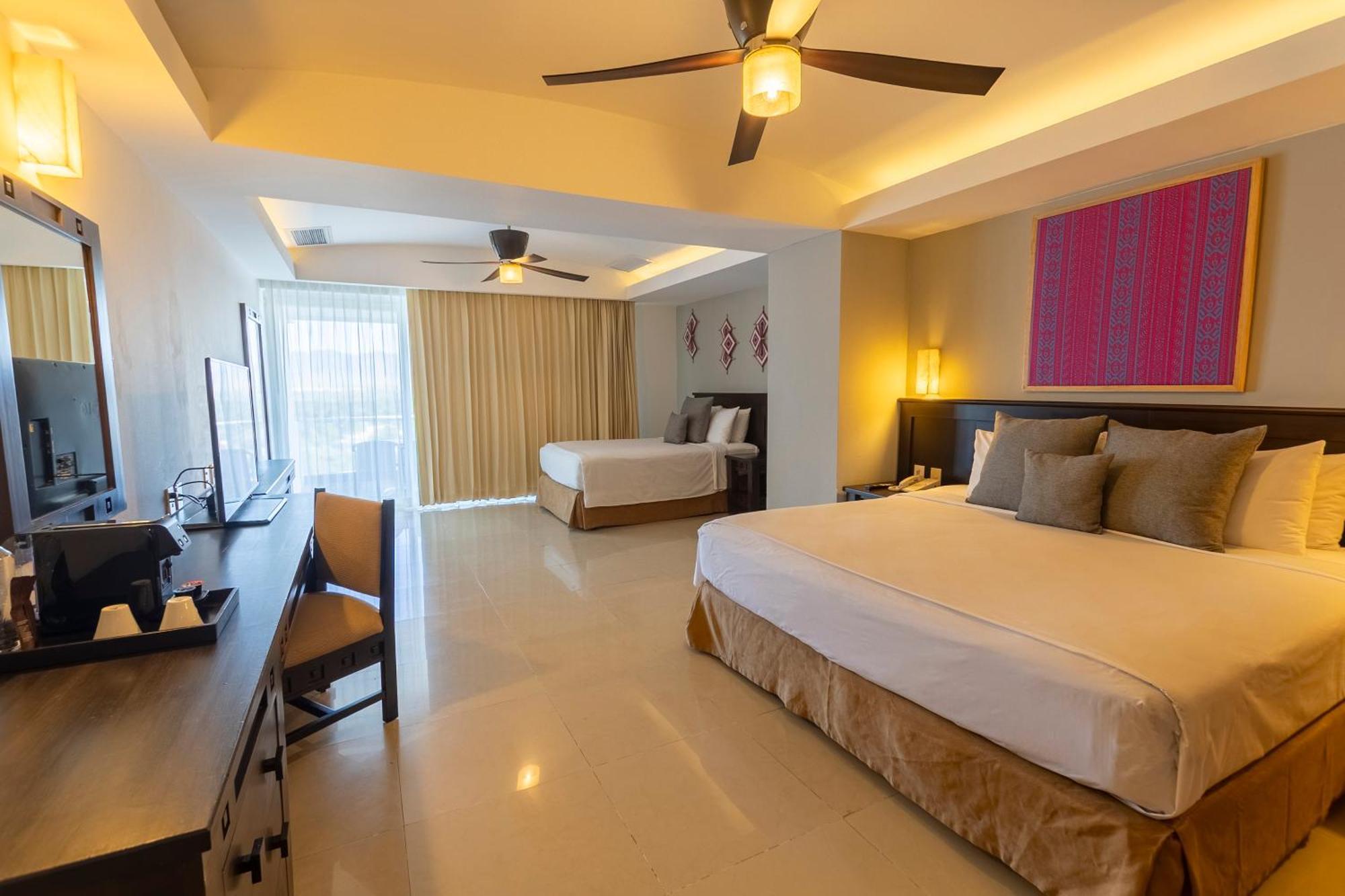 Family Junior Suite Ocean View