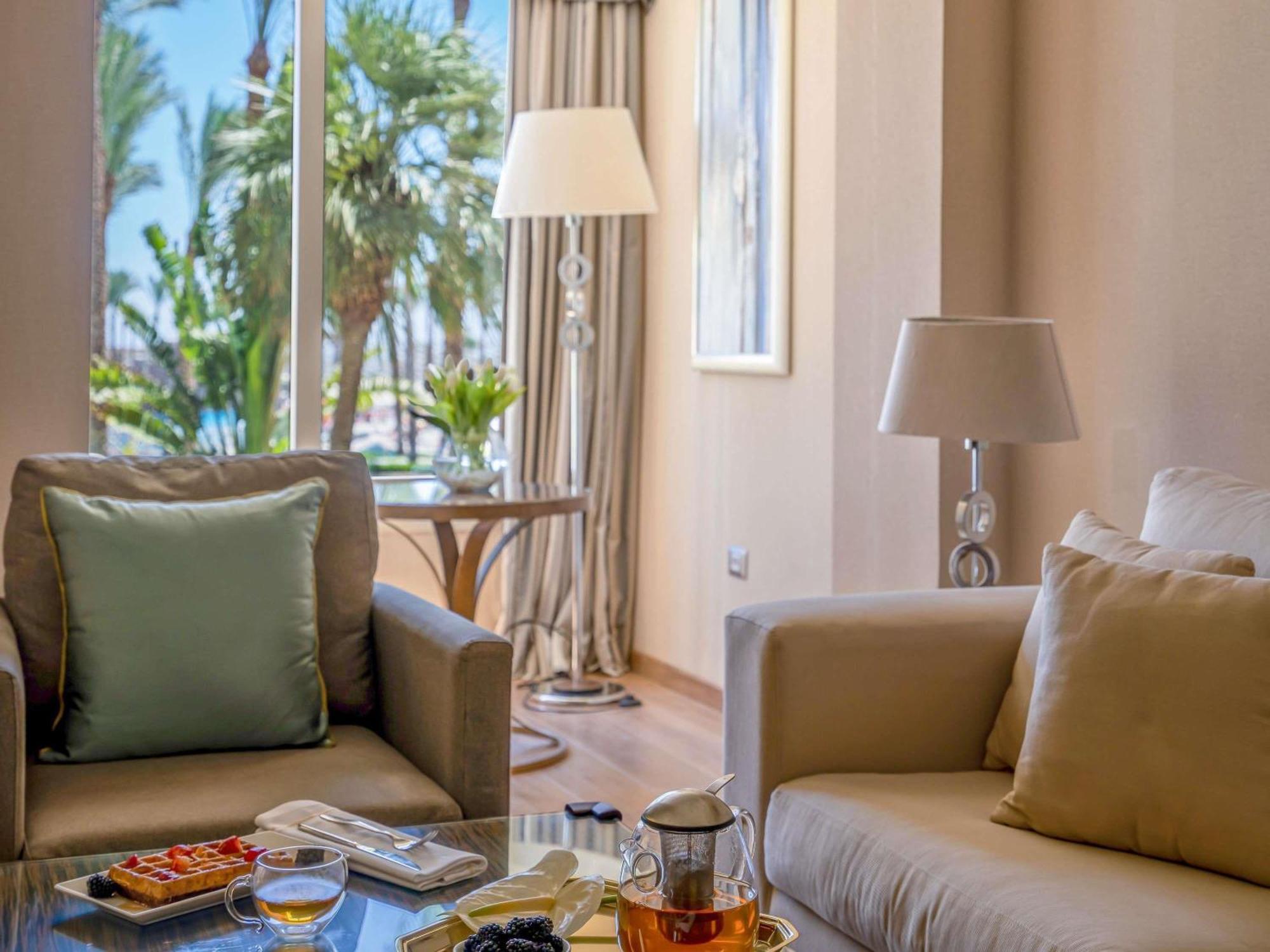 Executive Suite