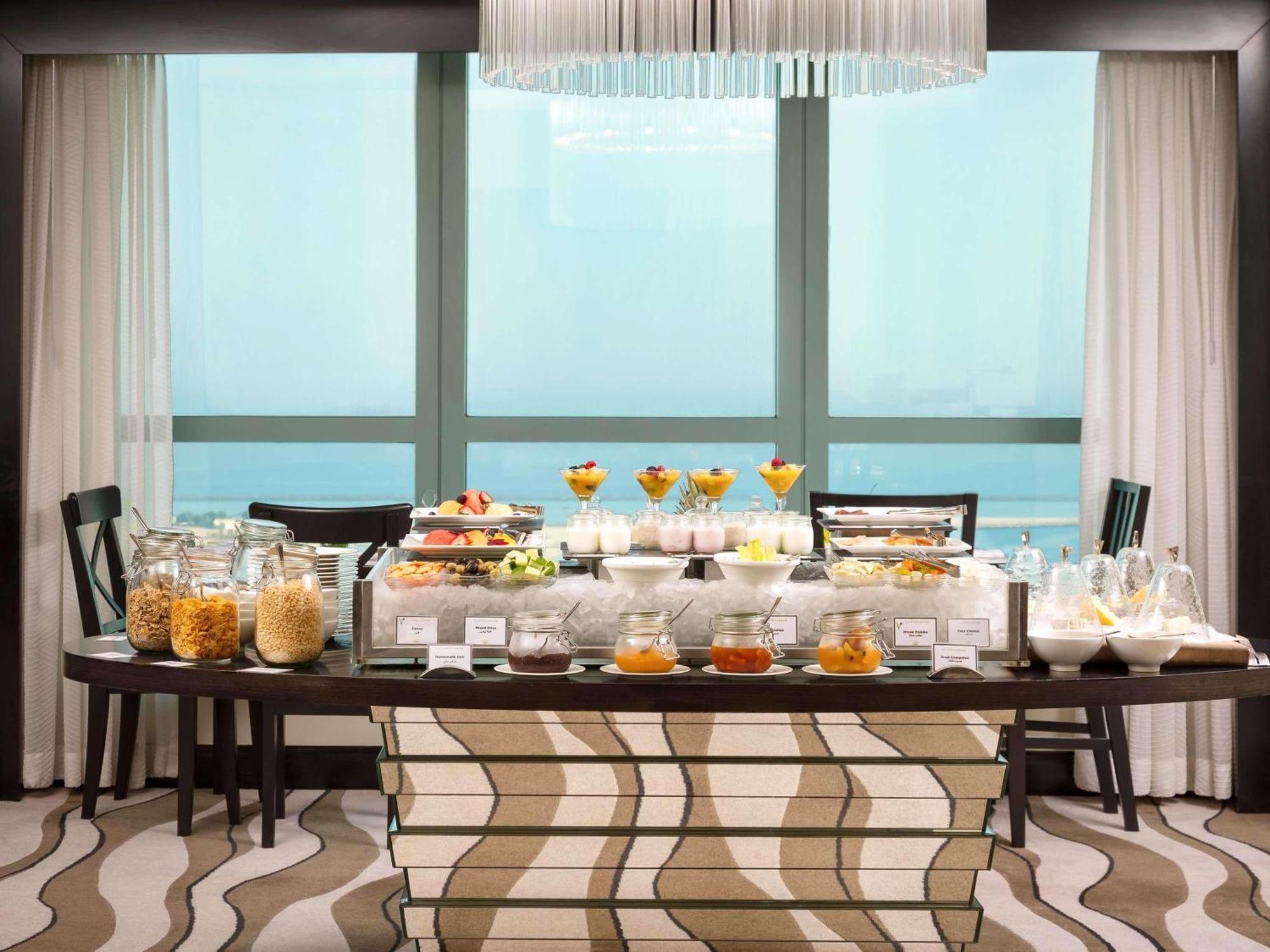 Imperial King Suite Sea View