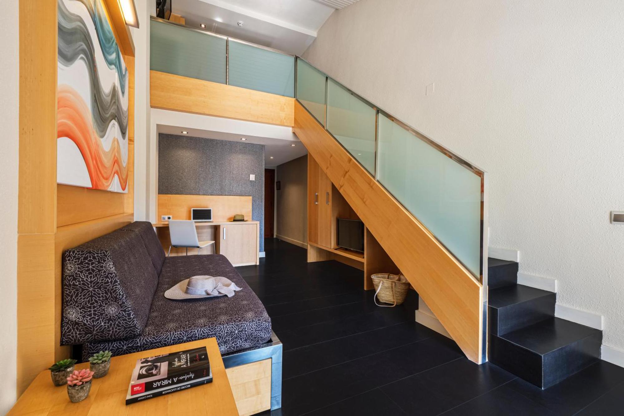 Duplex Quadruple Room