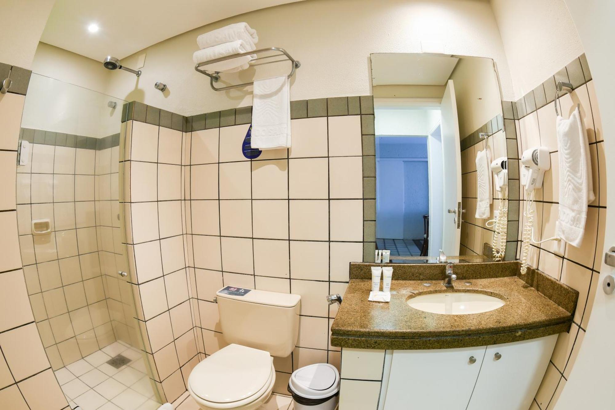 Three Superior Bedroom Apartment