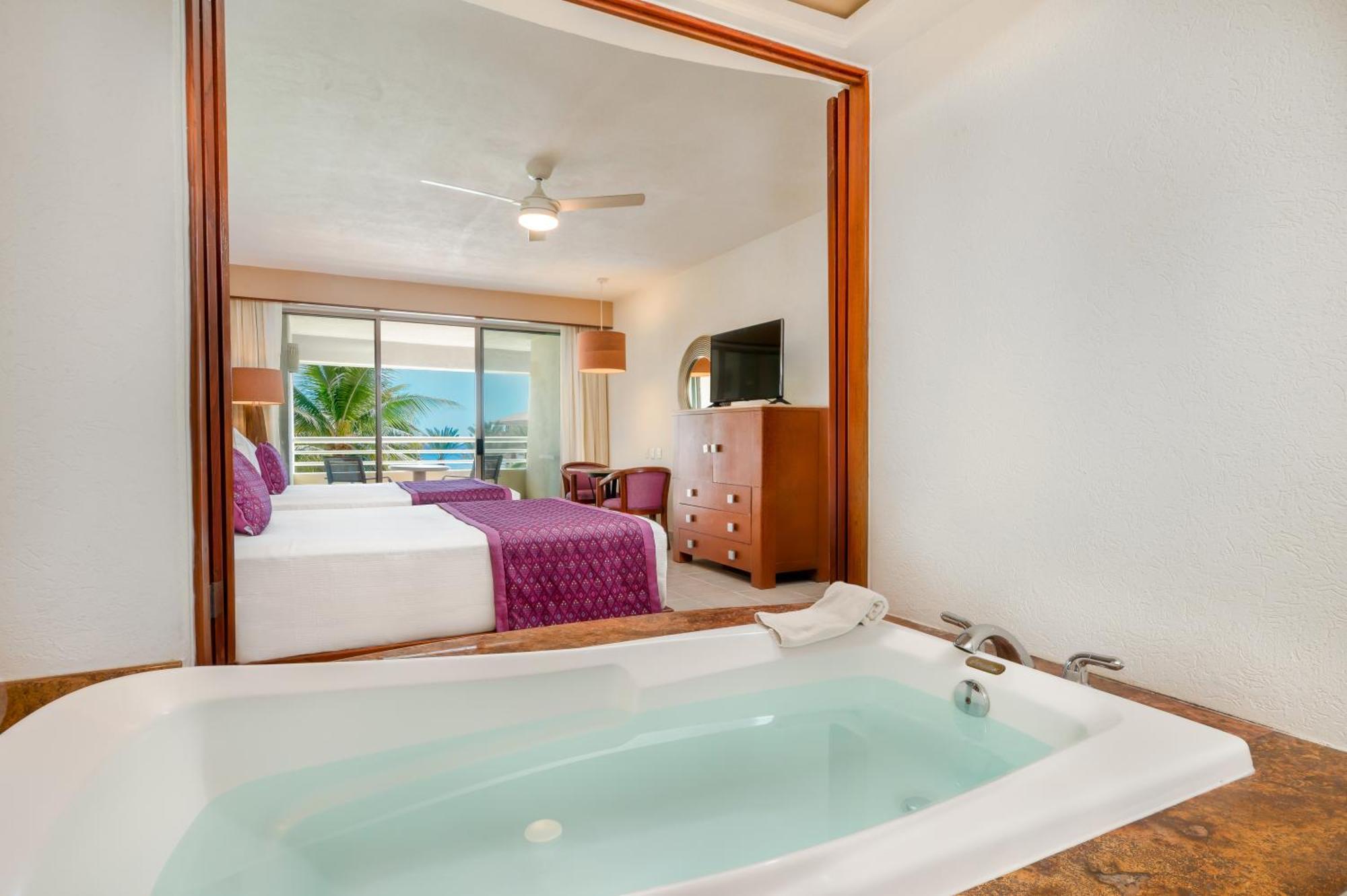 Deluxe Ocean View Room