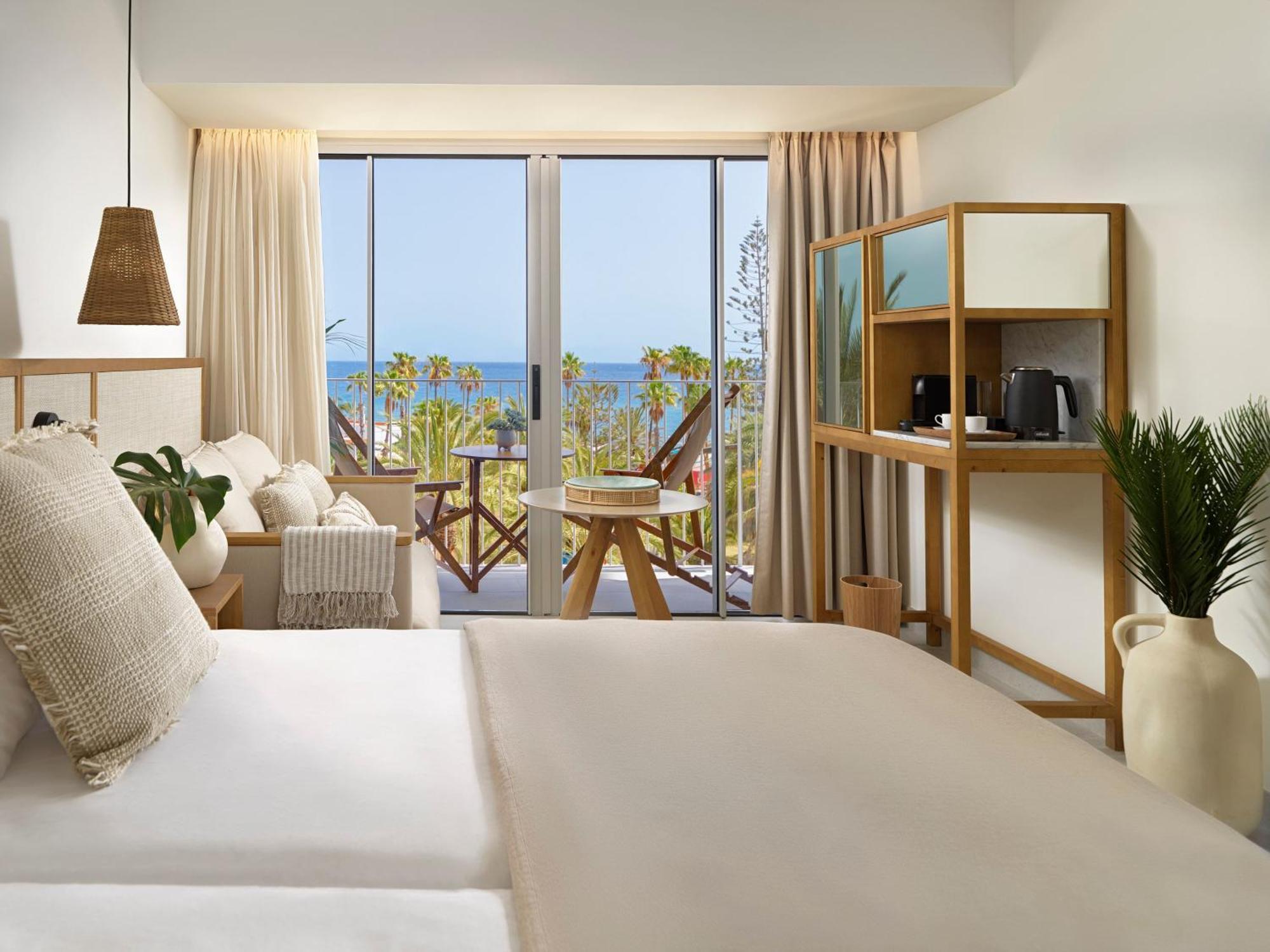 Premium Room Ocean Front View