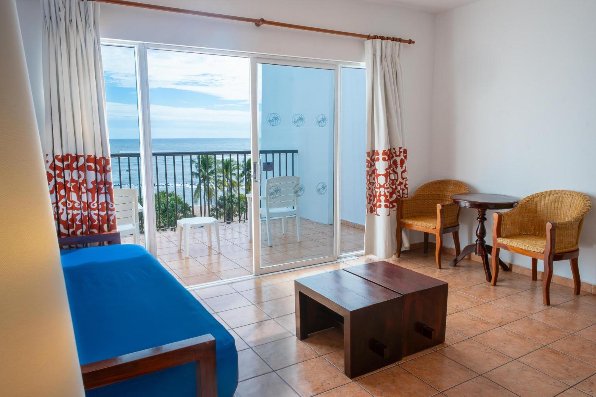 Queen Room Sea View