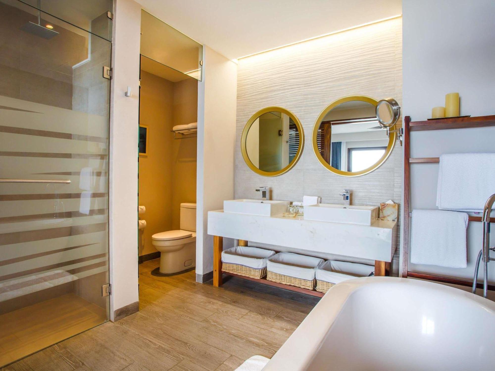 Two-Bedroom King Suite Ocean View