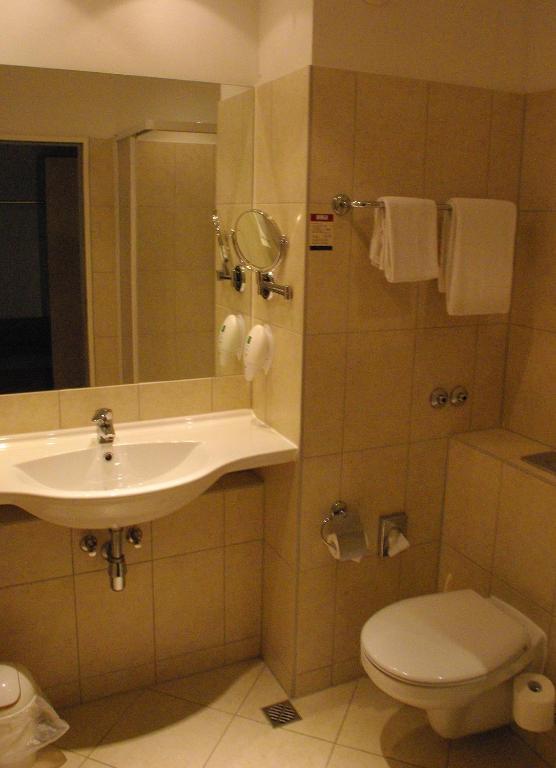 Triple Room,951270355:JPEG