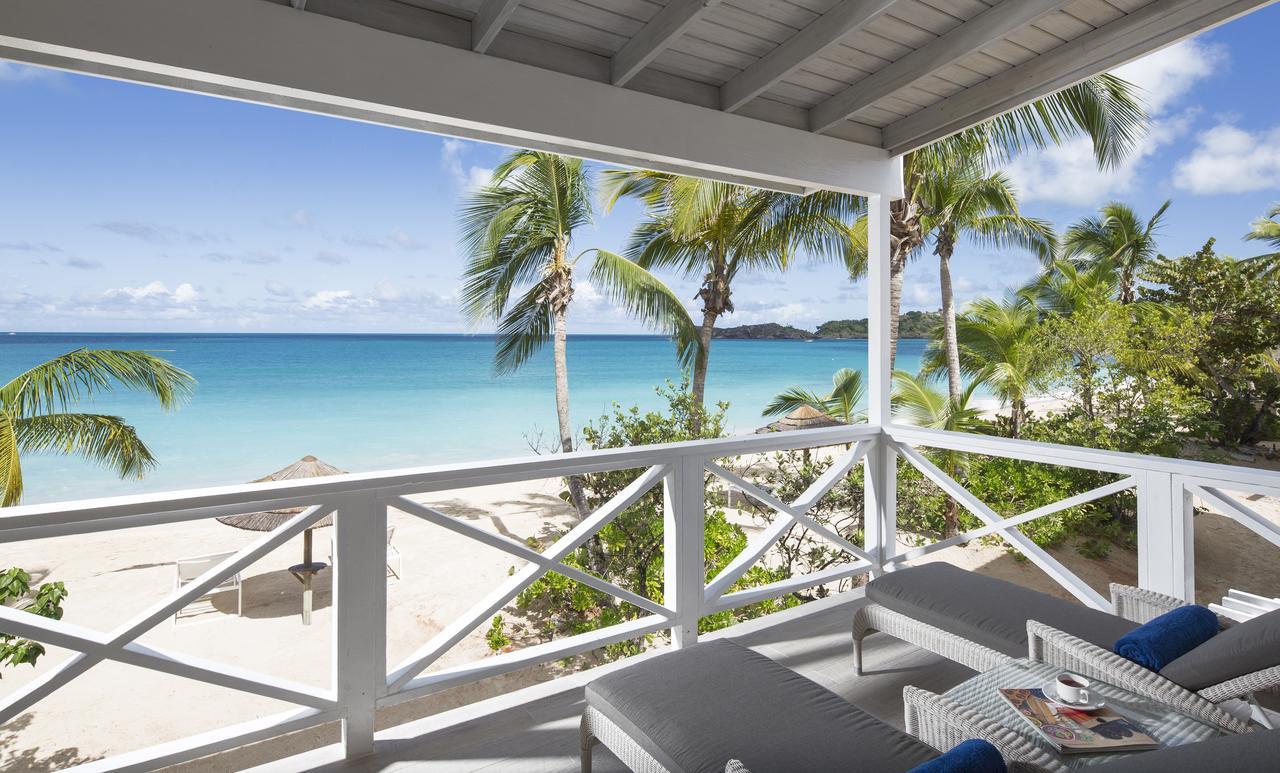 Deluxe Beachfront Room