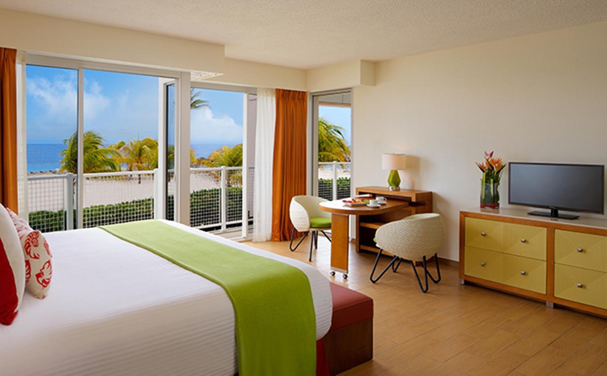 Deluxe Double Room, 2 Double Beds, Garden View,1003956096:JPEG