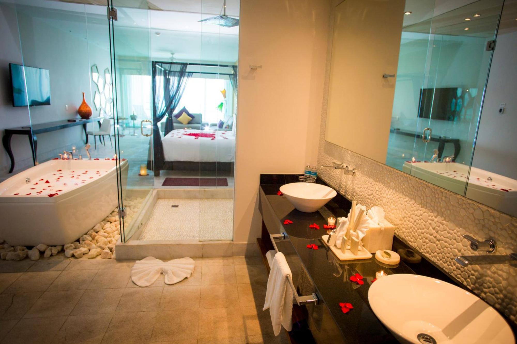 Ocean View Suite