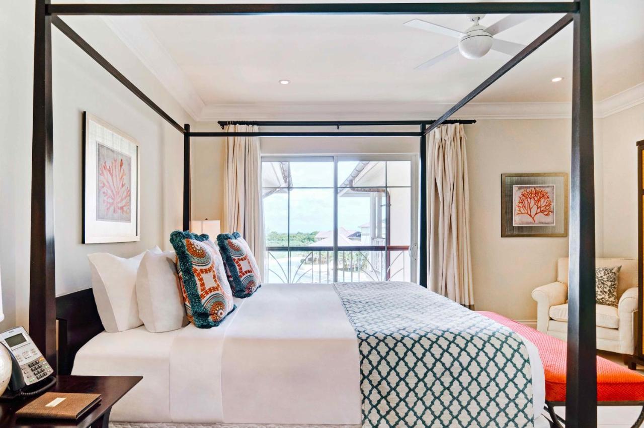 1 Bedroom Villa Suite Marina View