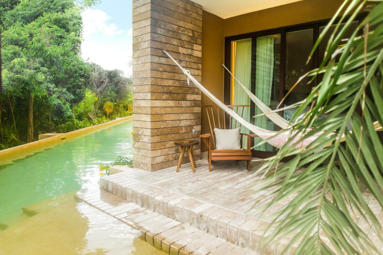 Swim Up Garden View,844086035:JPEG